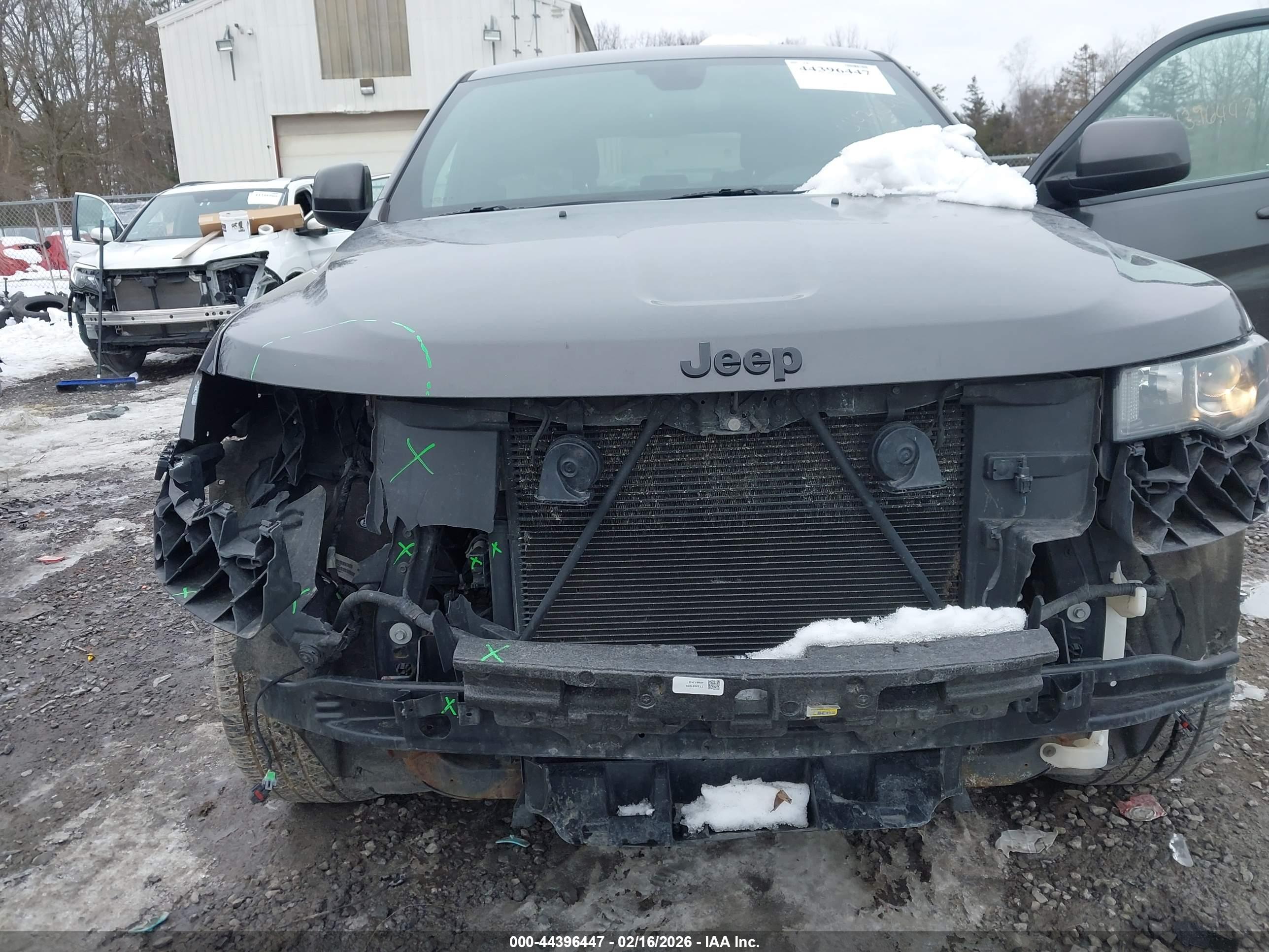 JEEP GRAND image 6