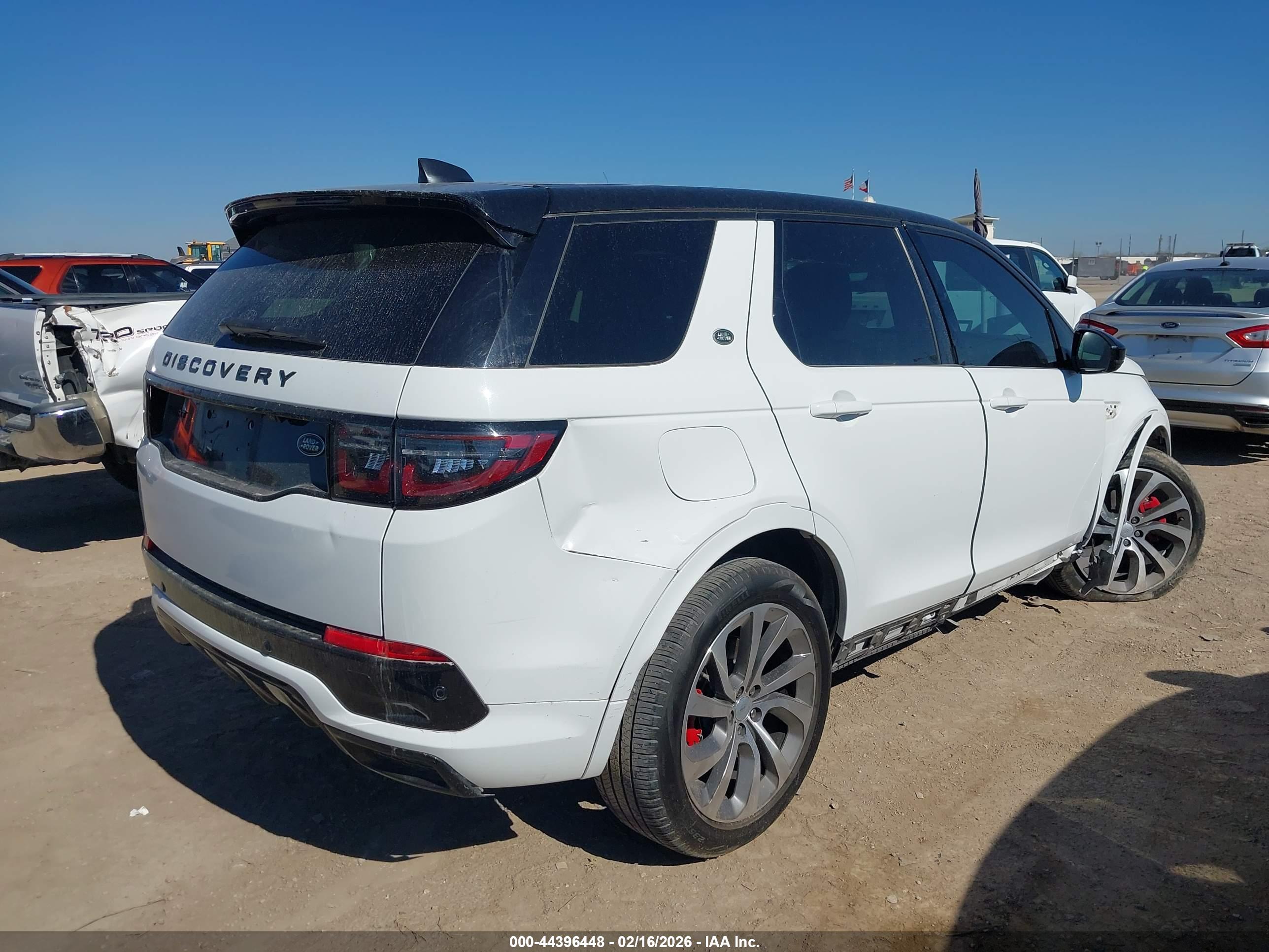 LAND ROVER image 4