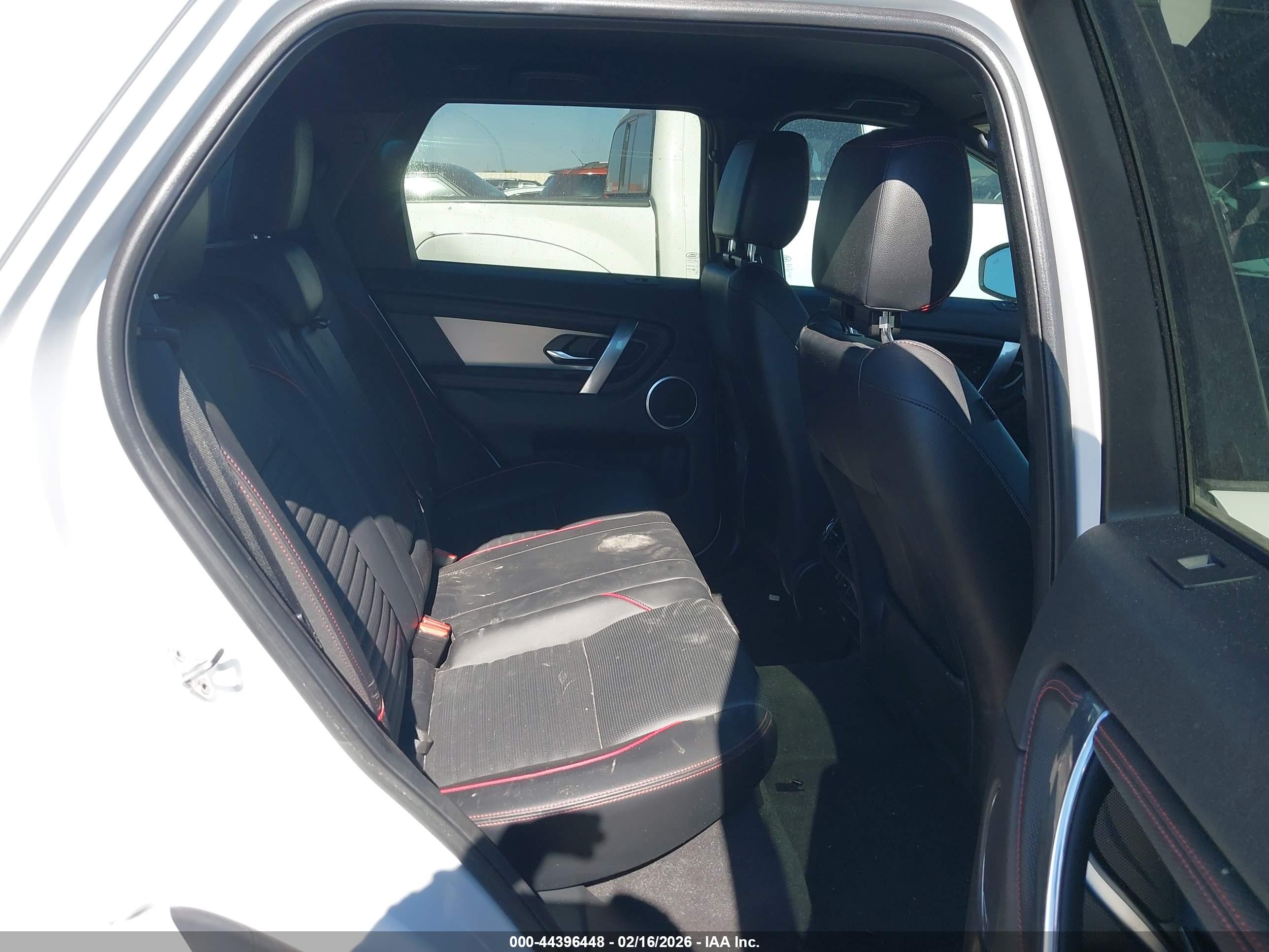 LAND ROVER image 8