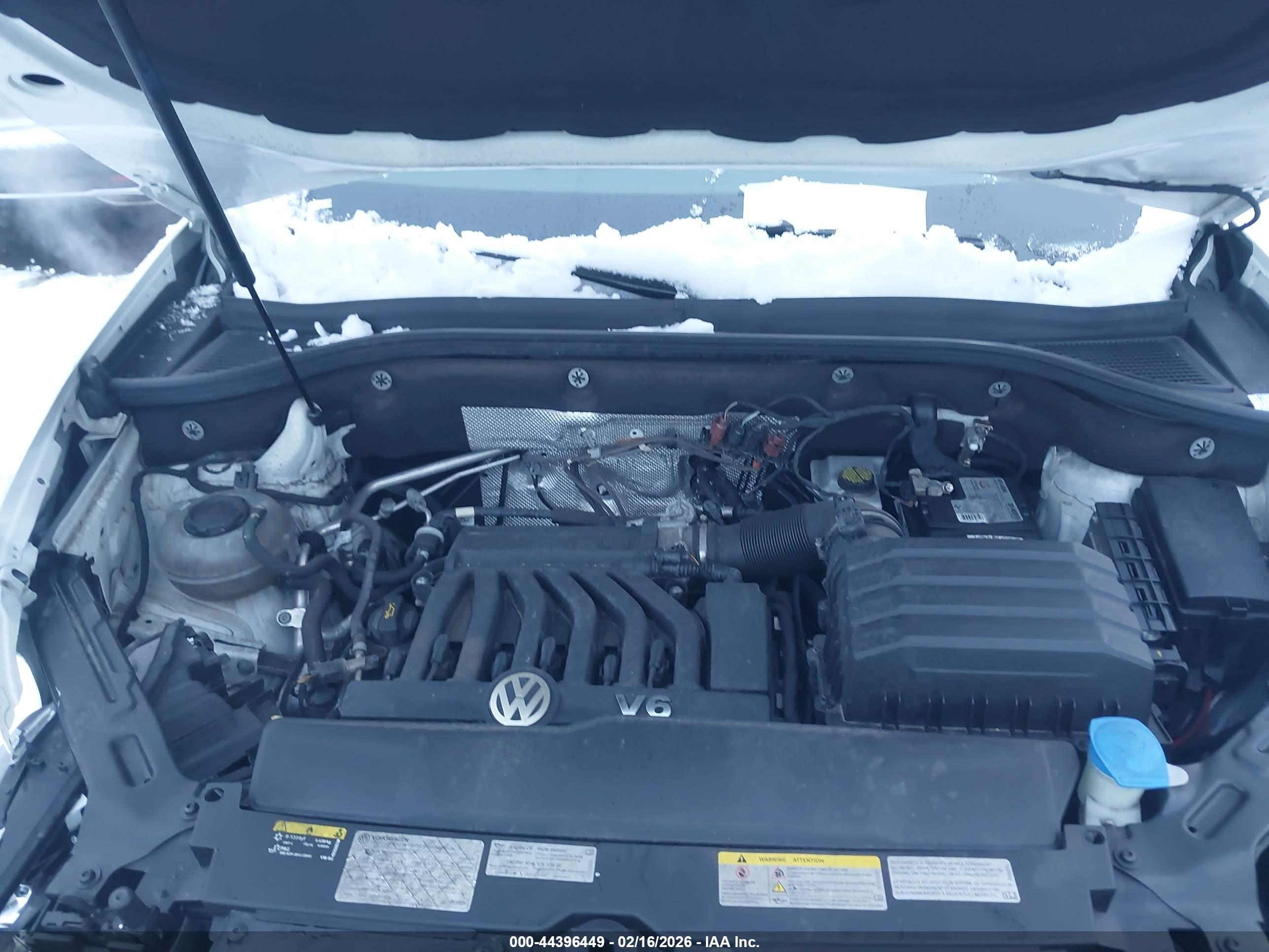 VOLKSWAGEN ATLAS image 10