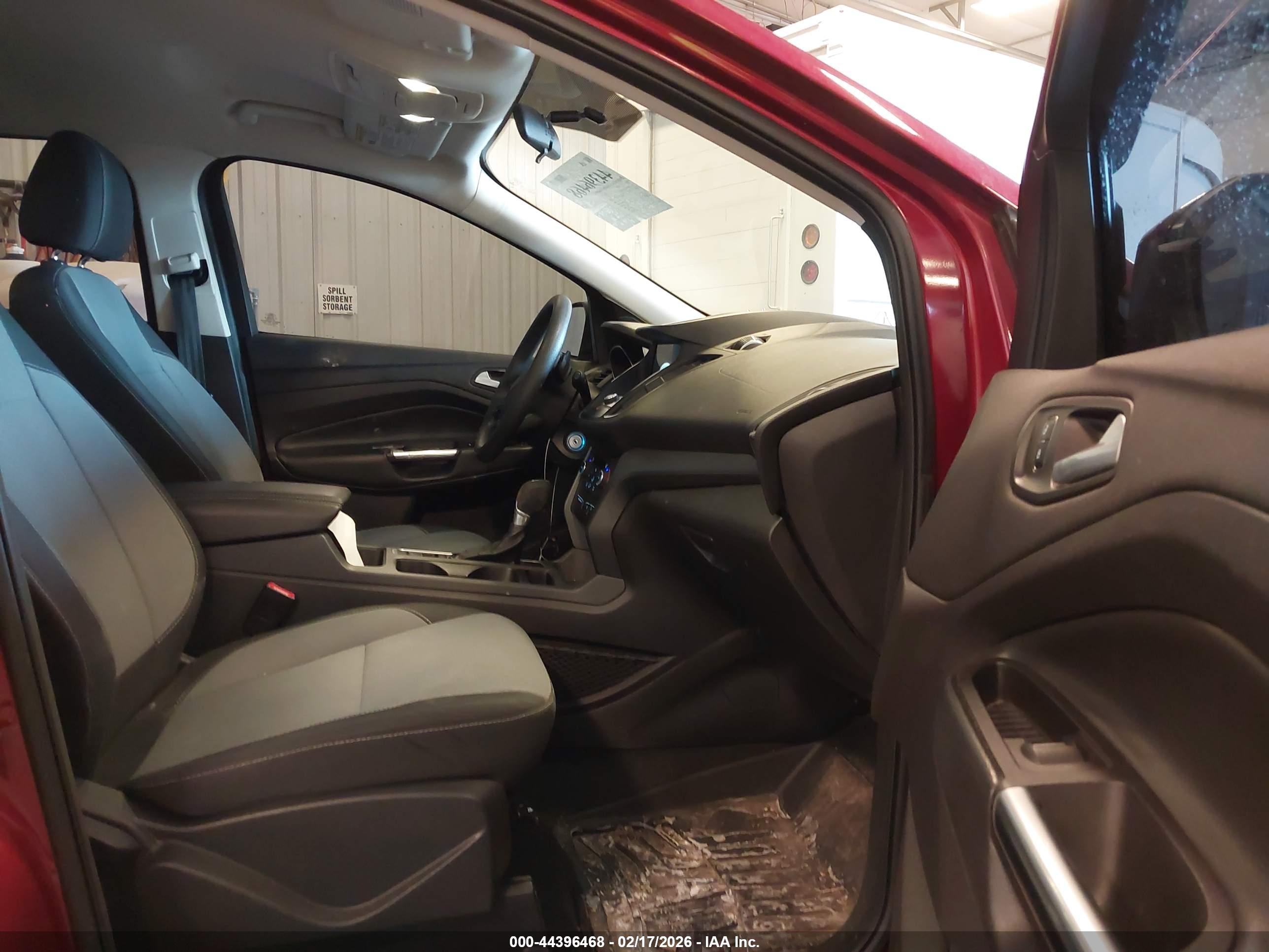 FORD ESCAPE image 5