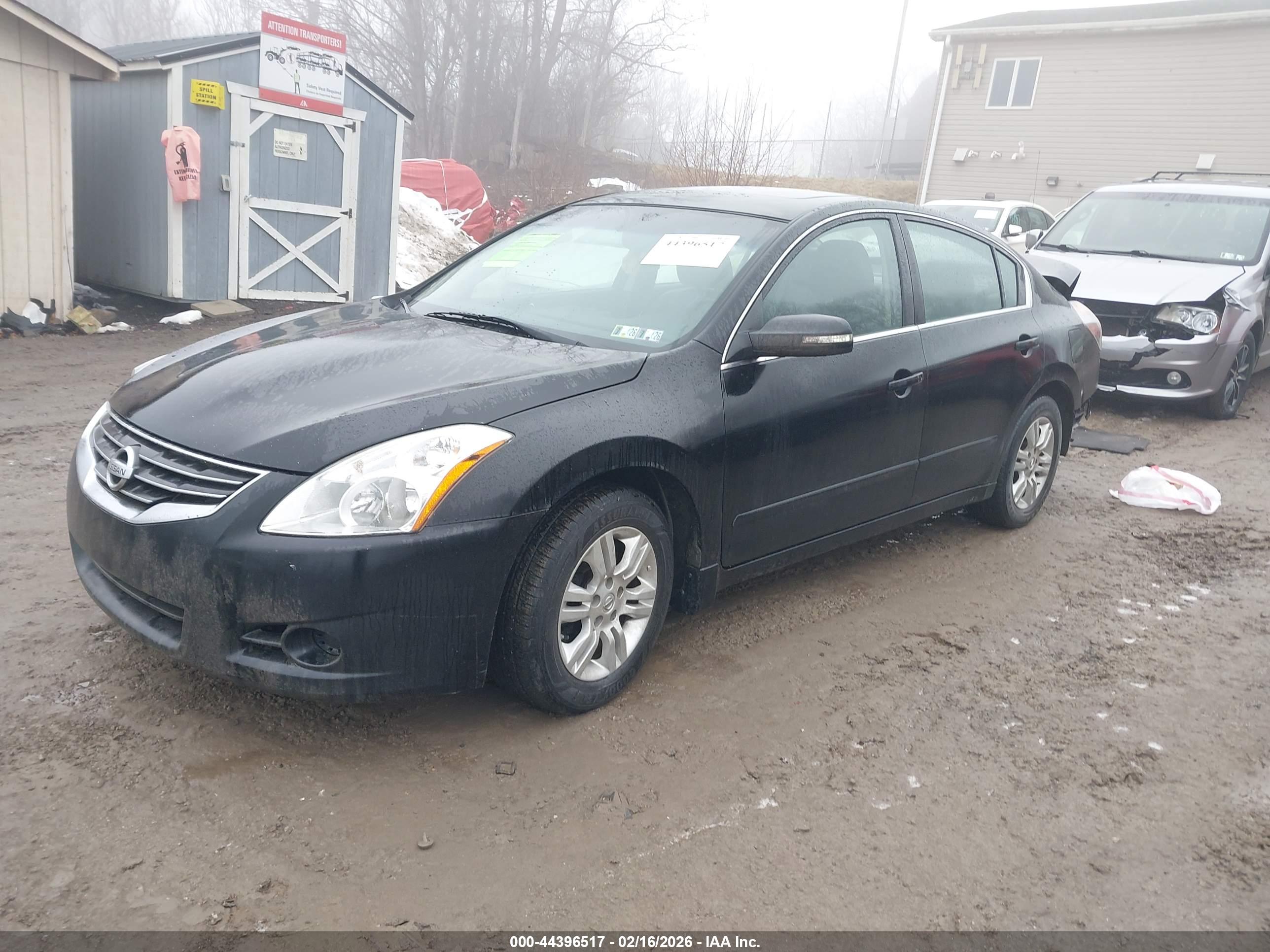 NISSAN ALTIMA image 2