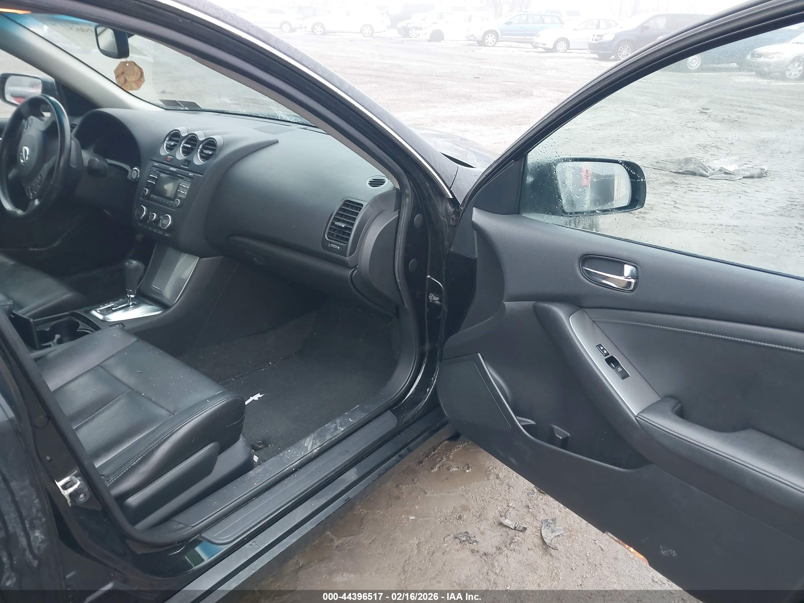 NISSAN ALTIMA image 5