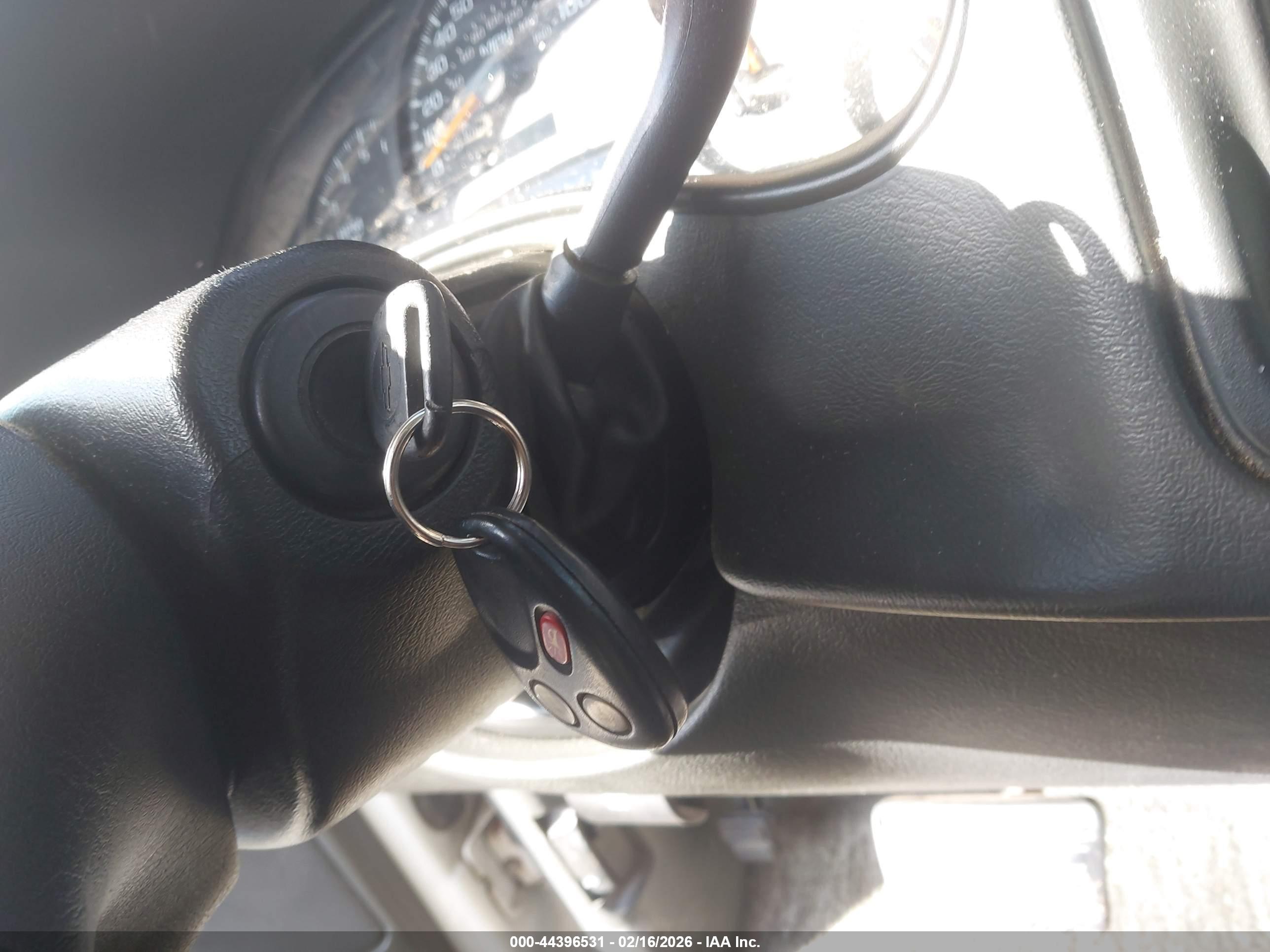 CHEVROLET AVALANCHE image 11