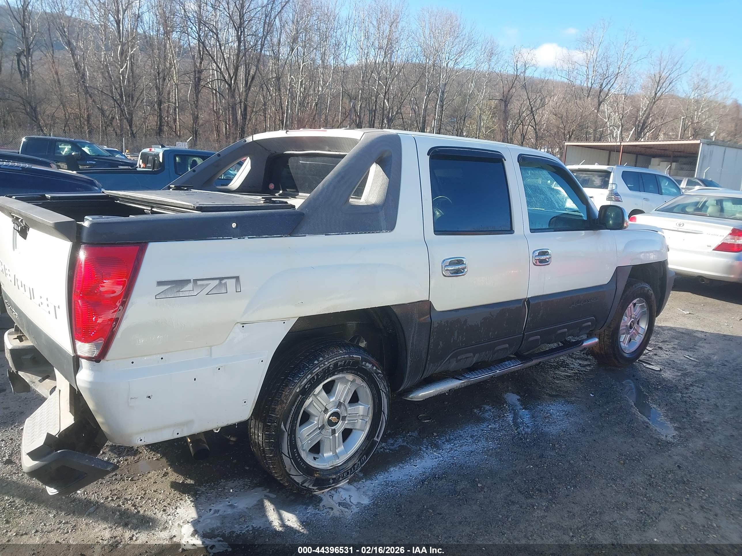 CHEVROLET AVALANCHE image 4
