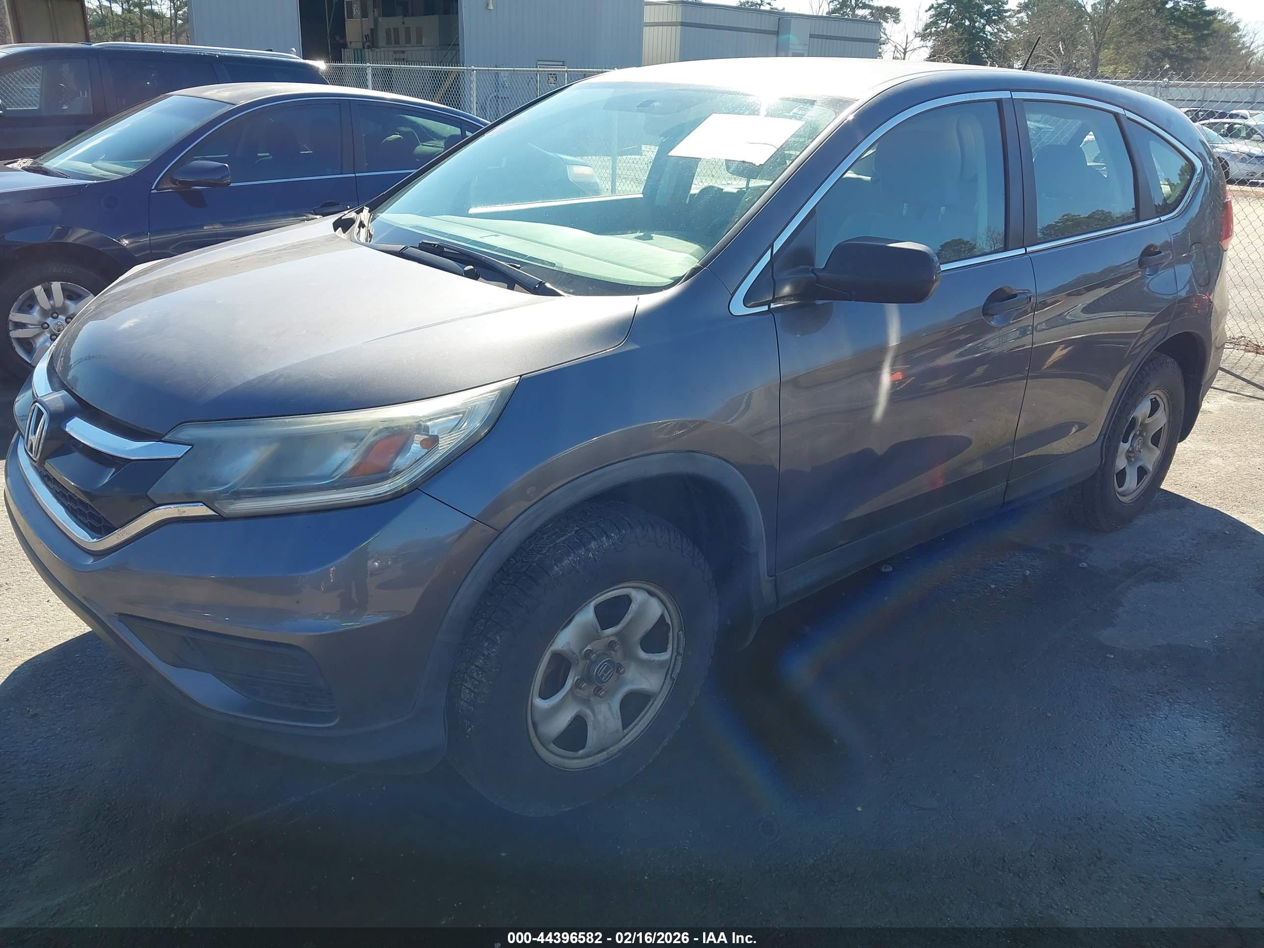 HONDA CR-V image 2