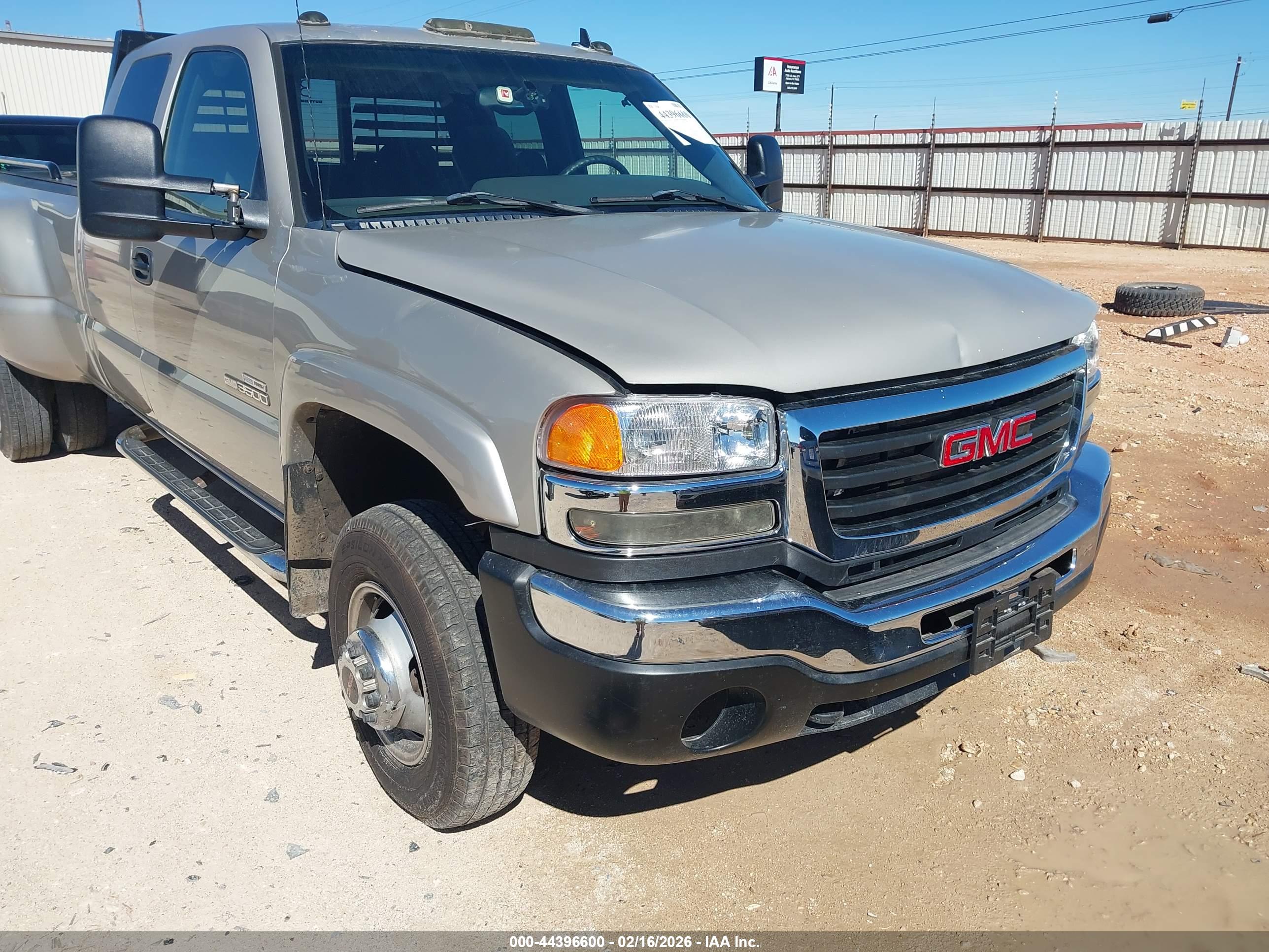 GMC SIERRA image 6