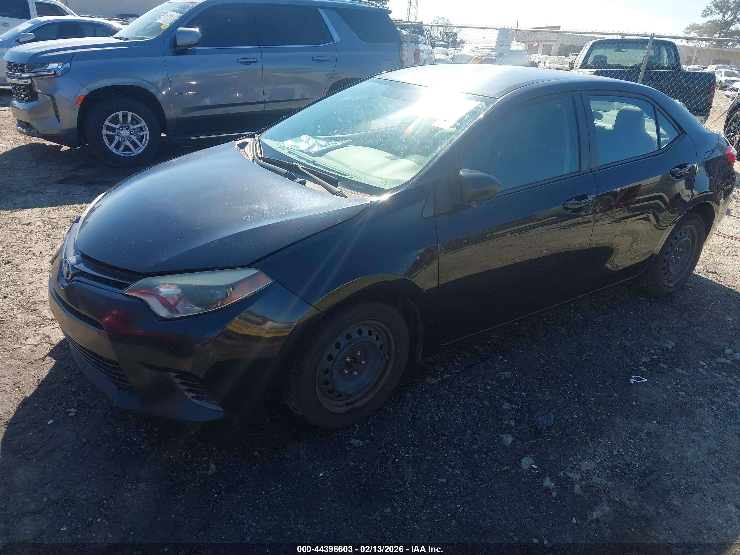 TOYOTA COROLLA image 2