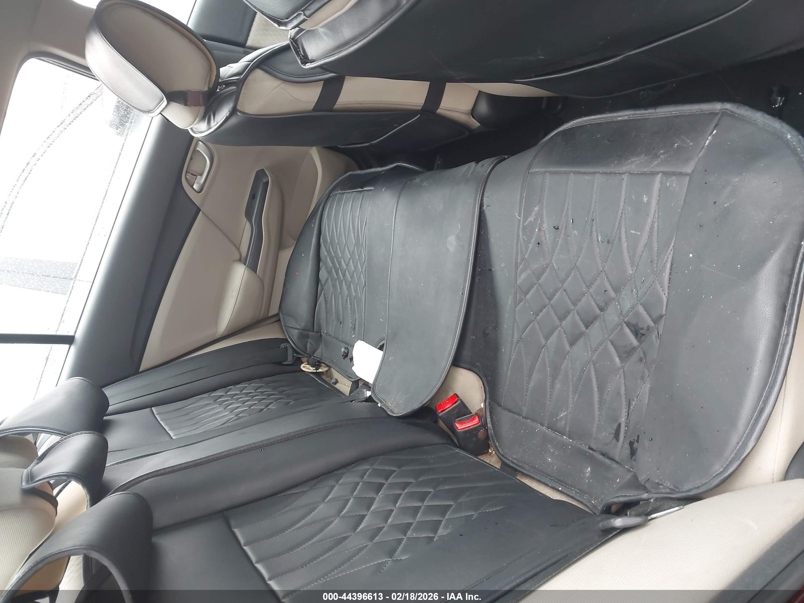HONDA CIVIC image 8
