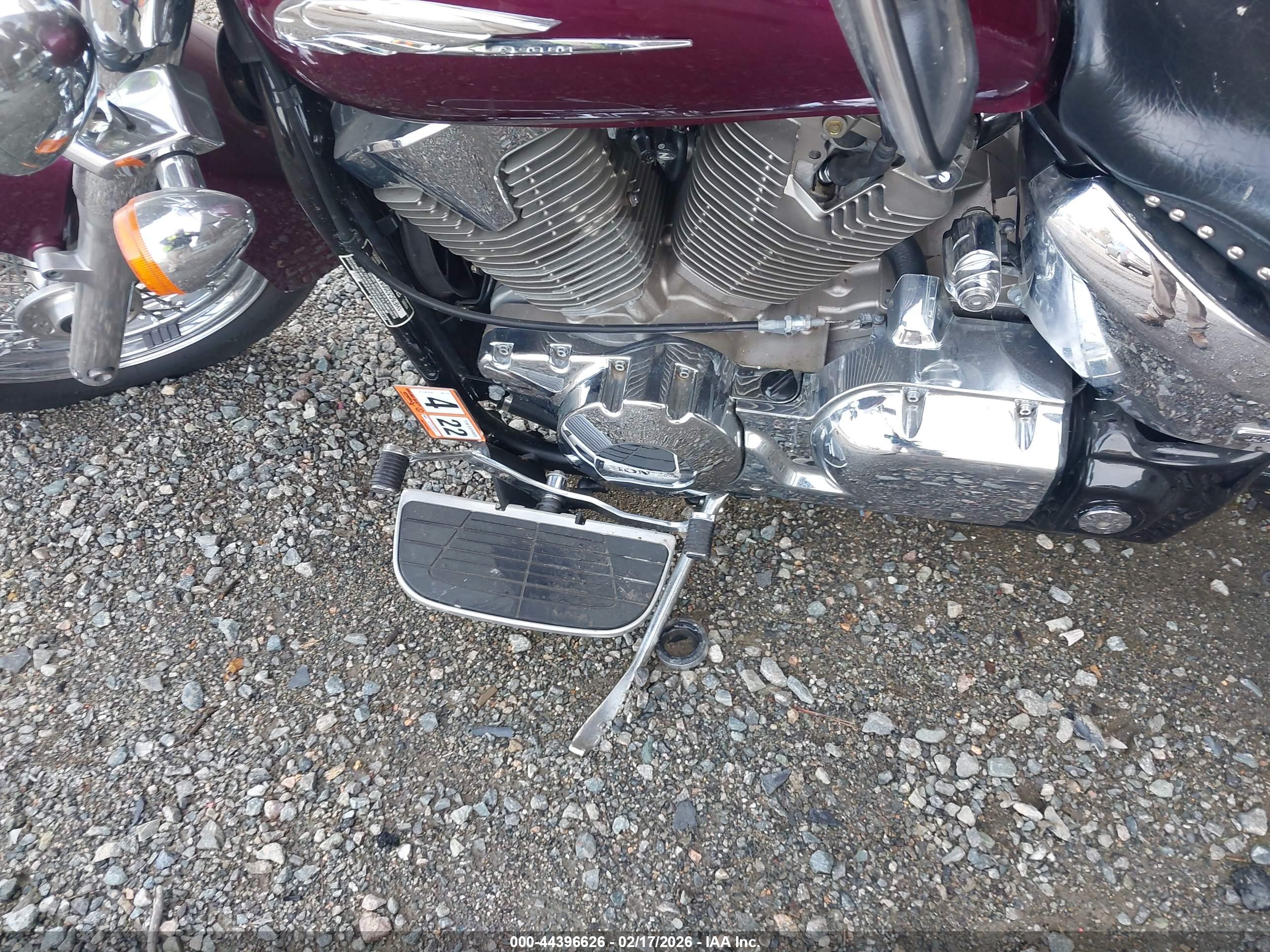 HONDA VT1300 image 9