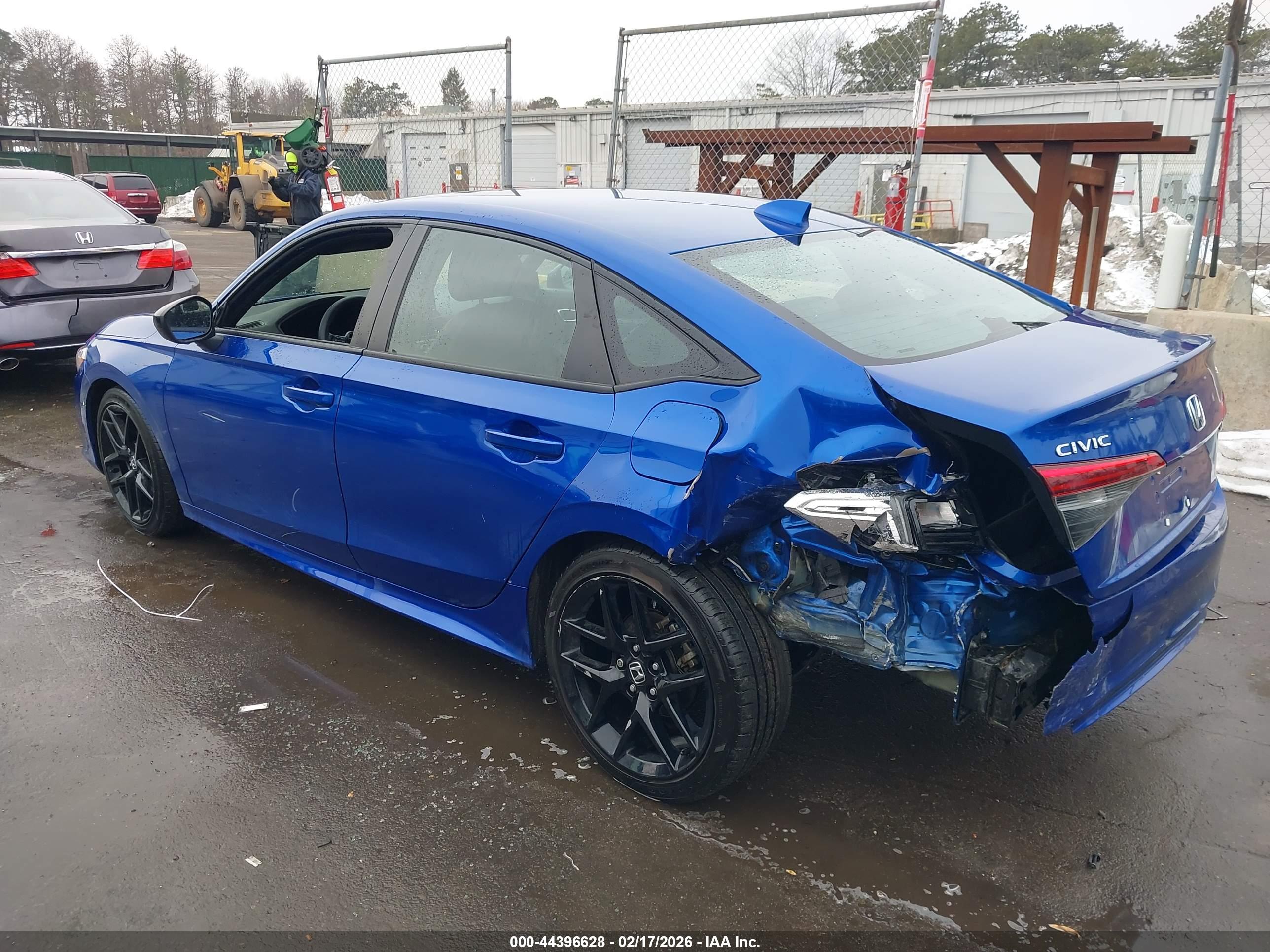 HONDA CIVIC image 3