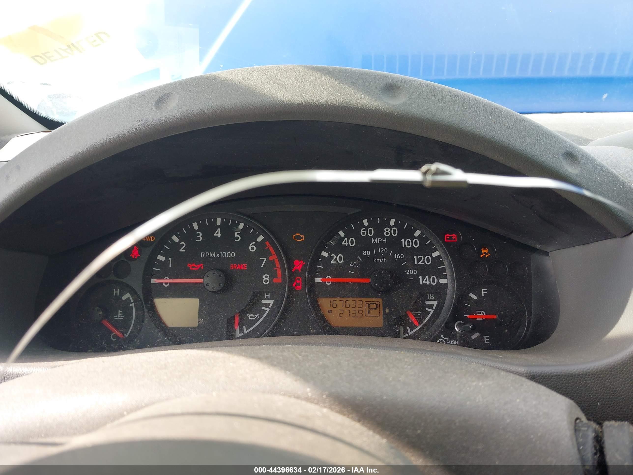 NISSAN FRONTIER image 7