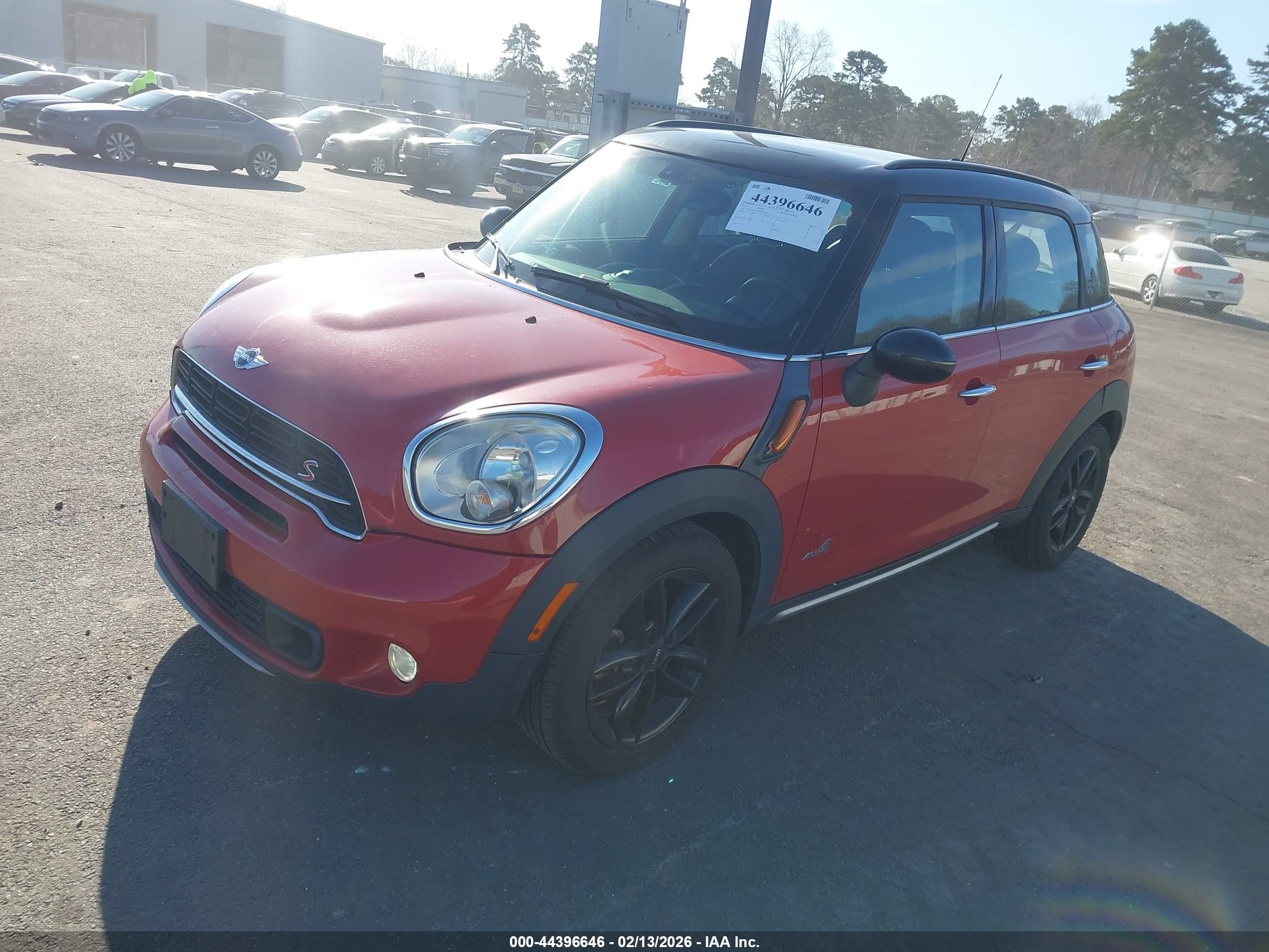 MINI COUNTRYMAN image 2