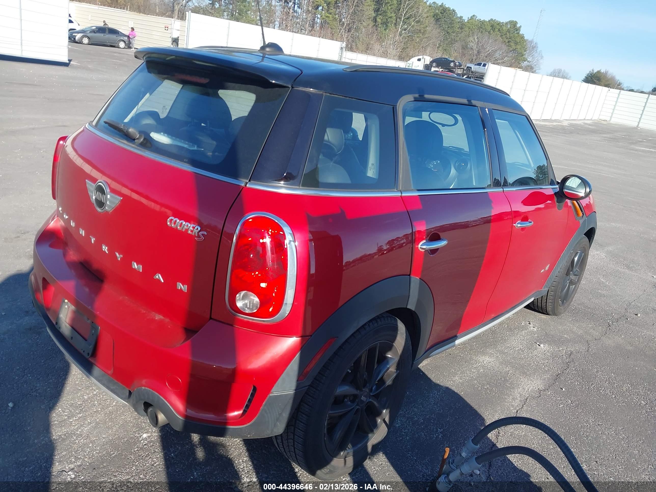 MINI COUNTRYMAN image 4