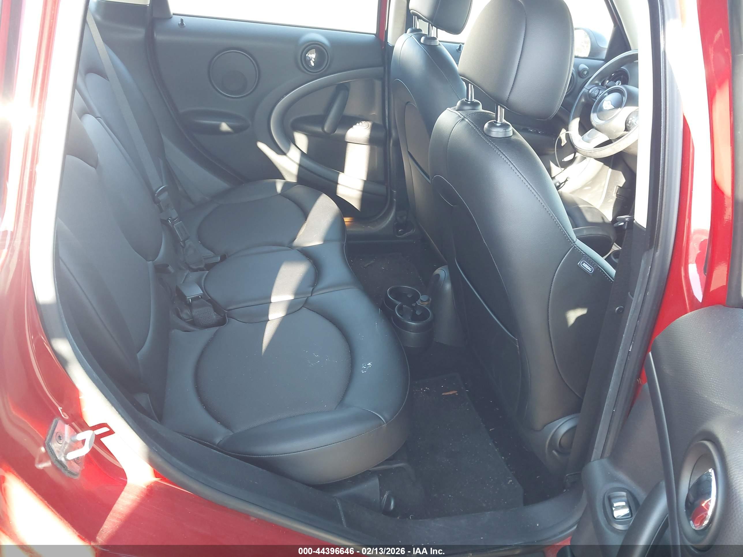 MINI COUNTRYMAN image 8