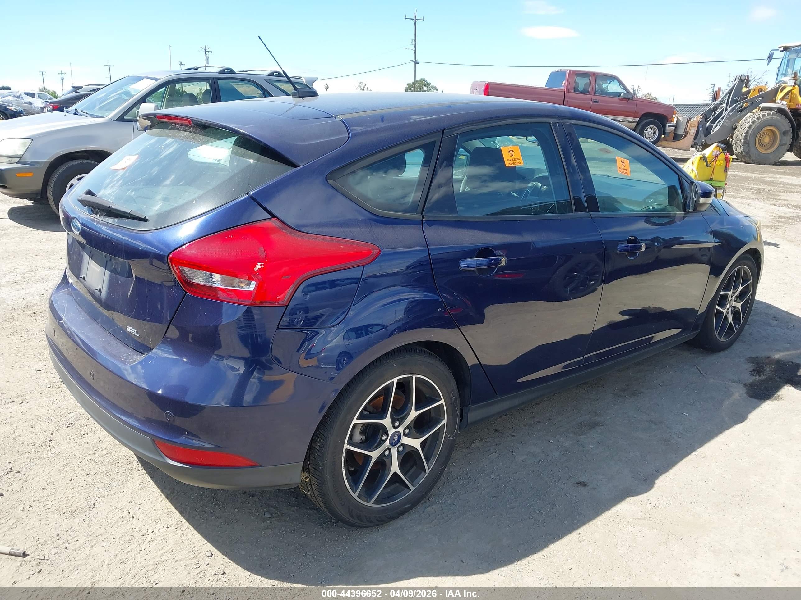 FORD FOCUS image 4