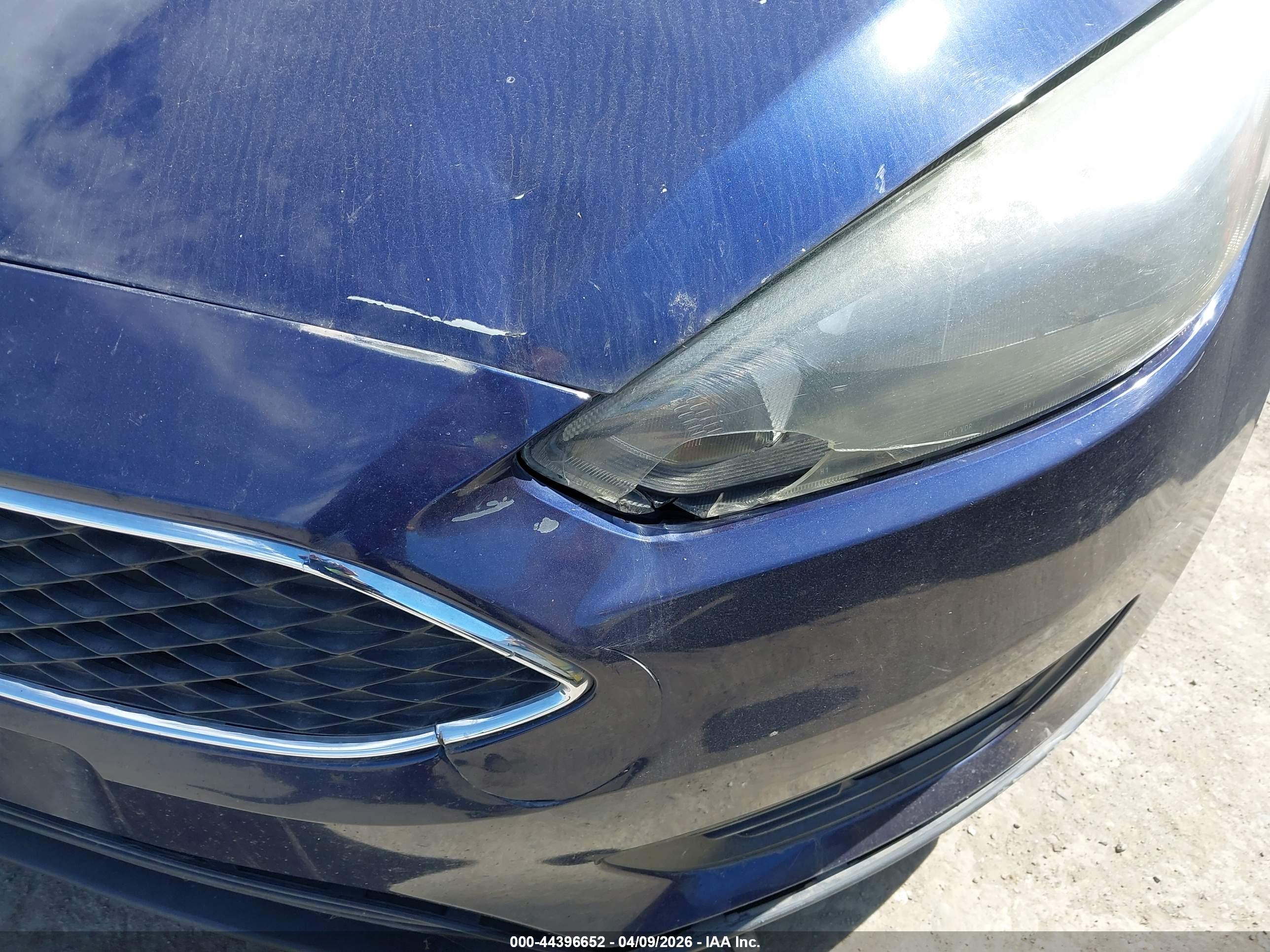FORD FOCUS image 6