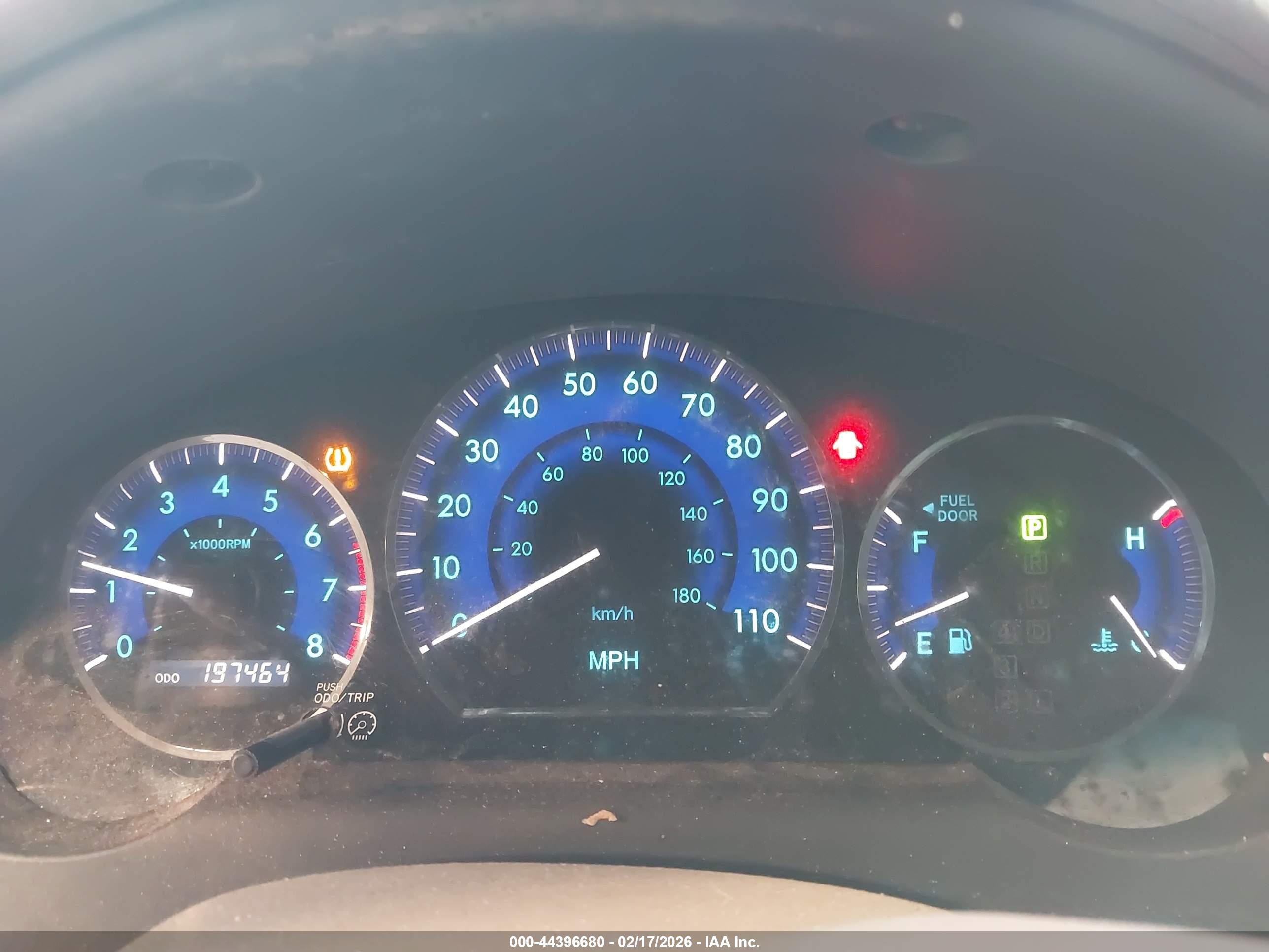 TOYOTA SIENNA image 7