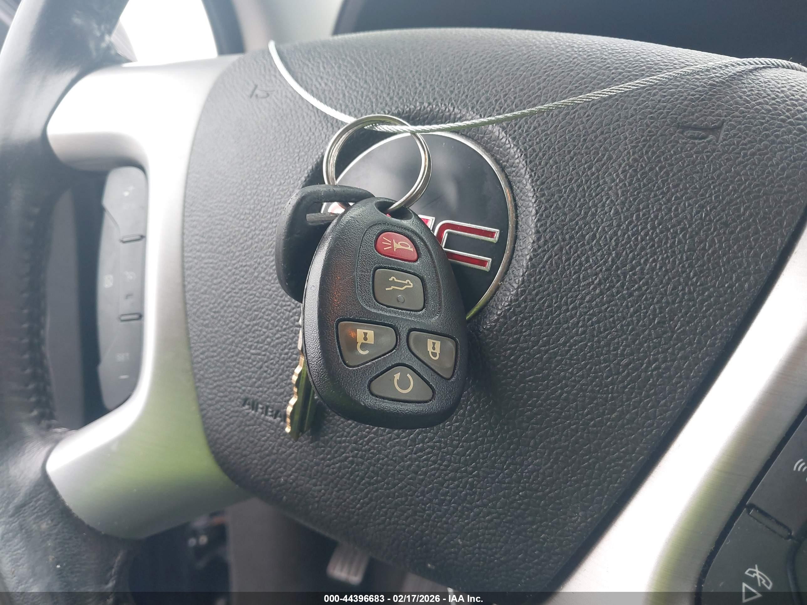 GMC ACADIA image 11
