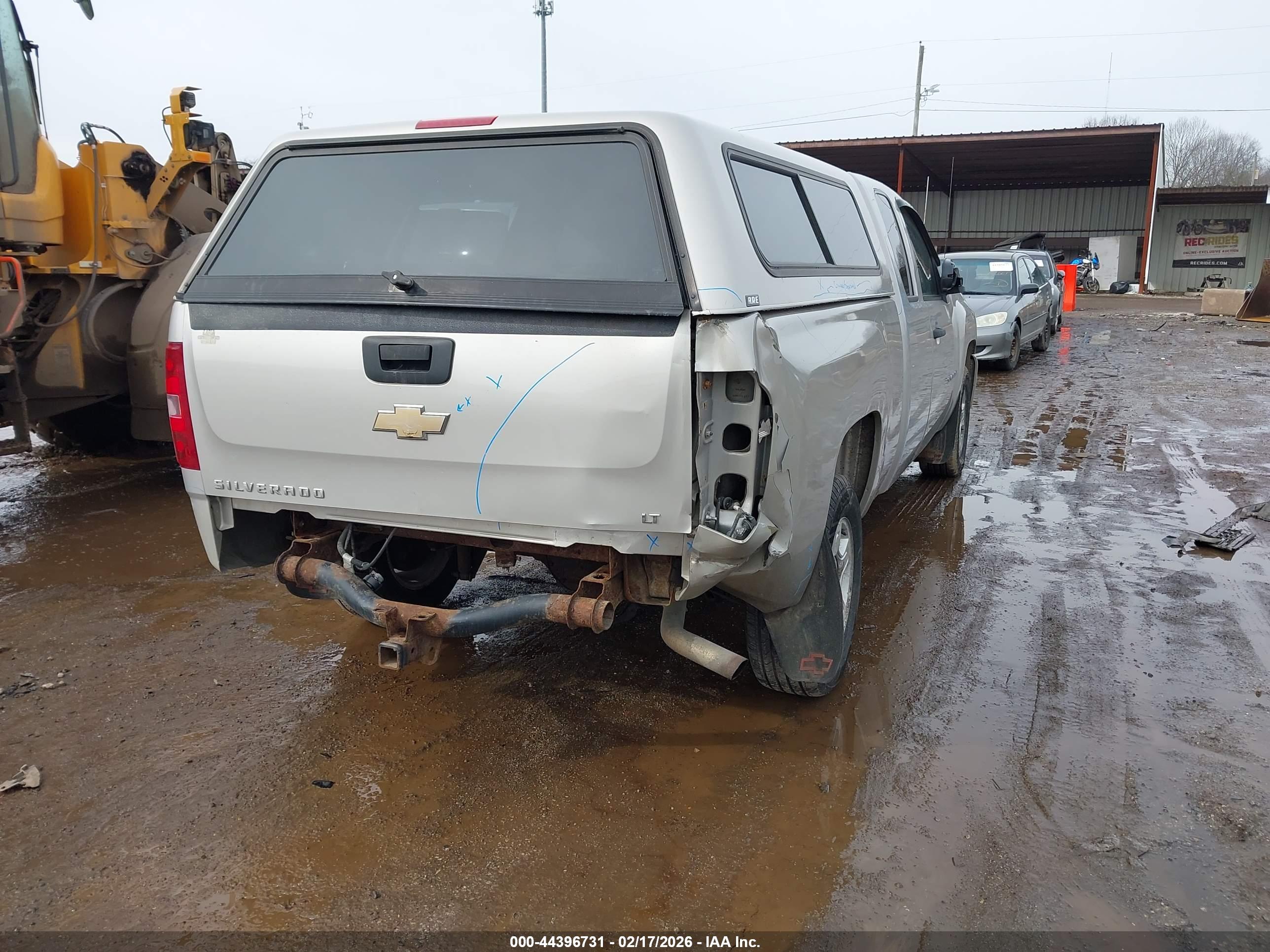 CHEVROLET SILVERADO image 6