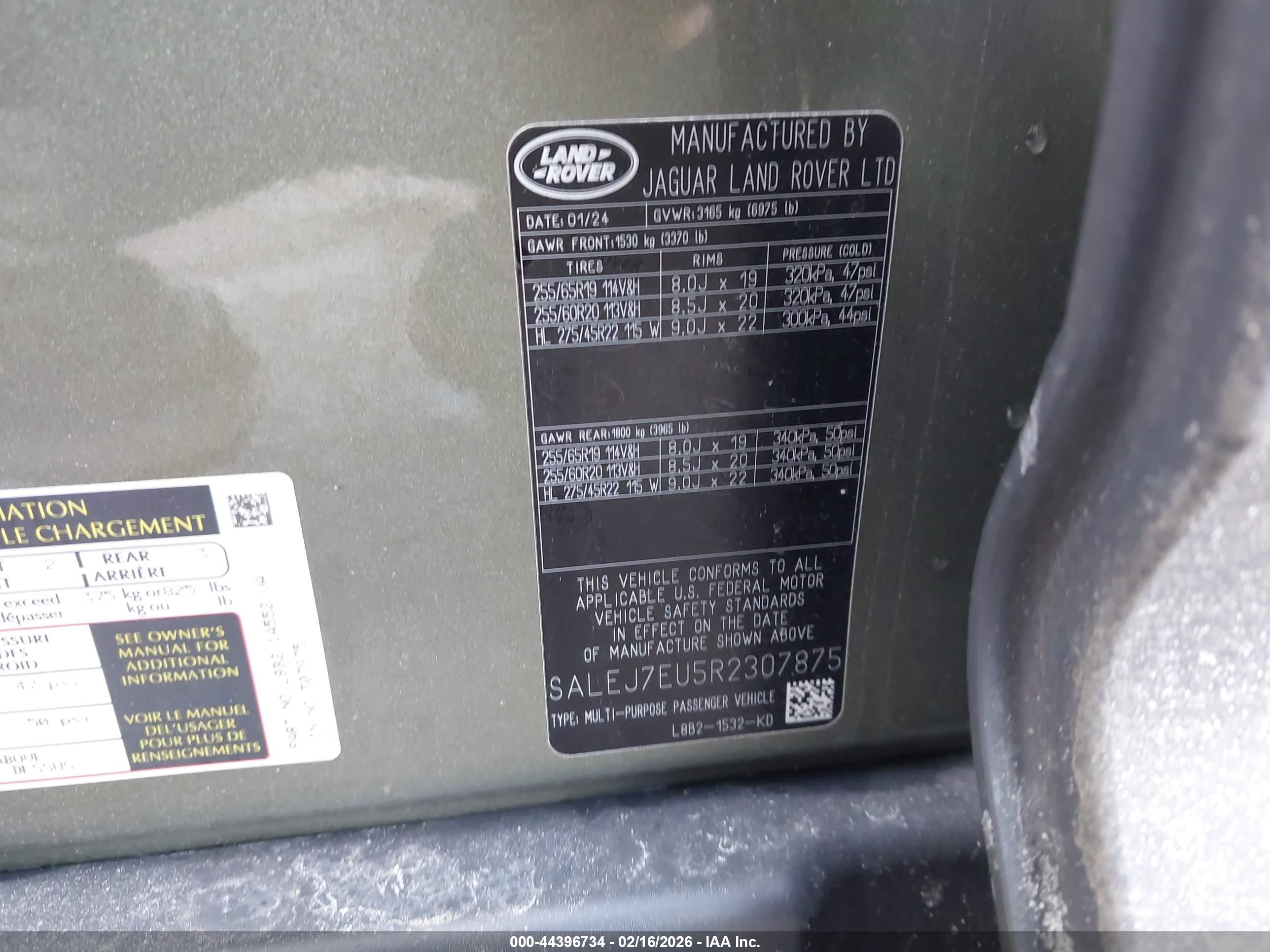 LAND ROVER image 9