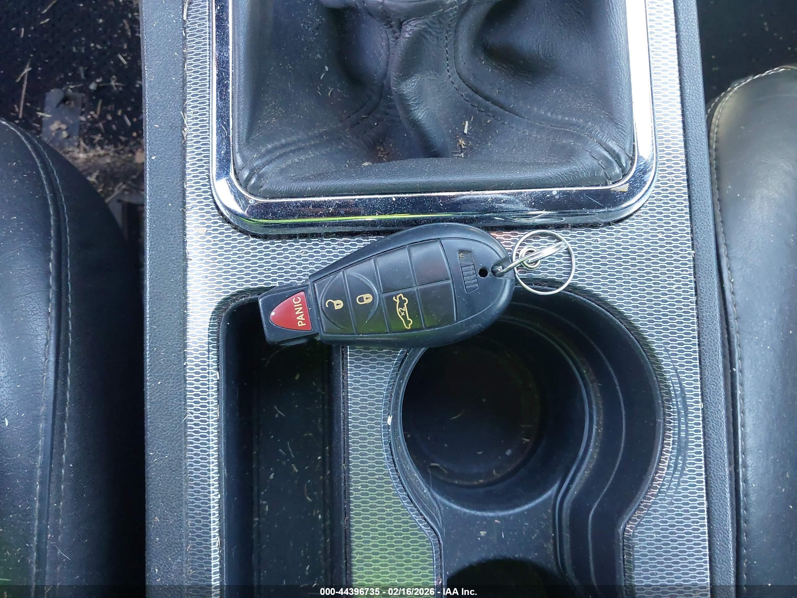 DODGE CHALLENGER image 11