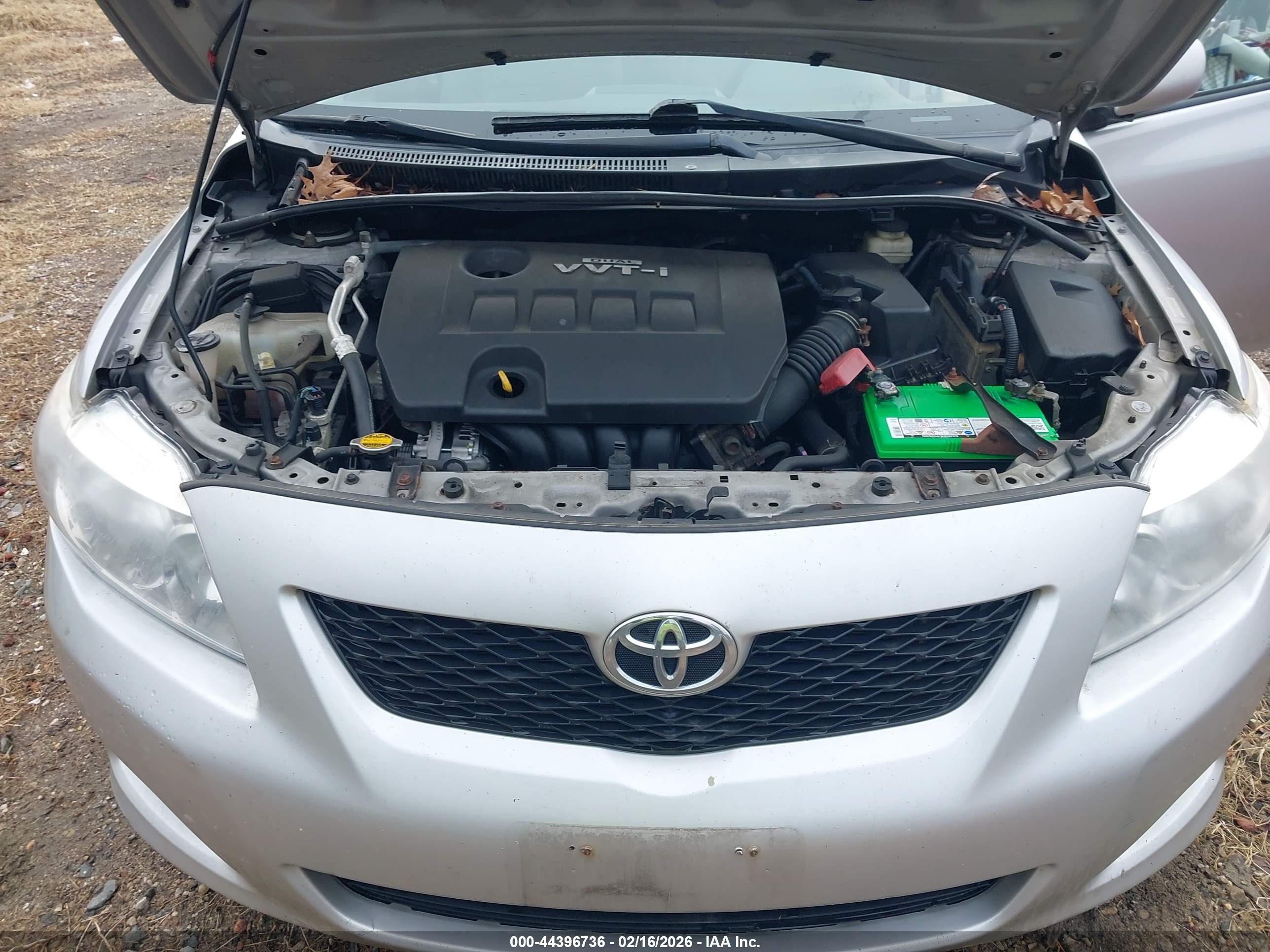 TOYOTA COROLLA image 10