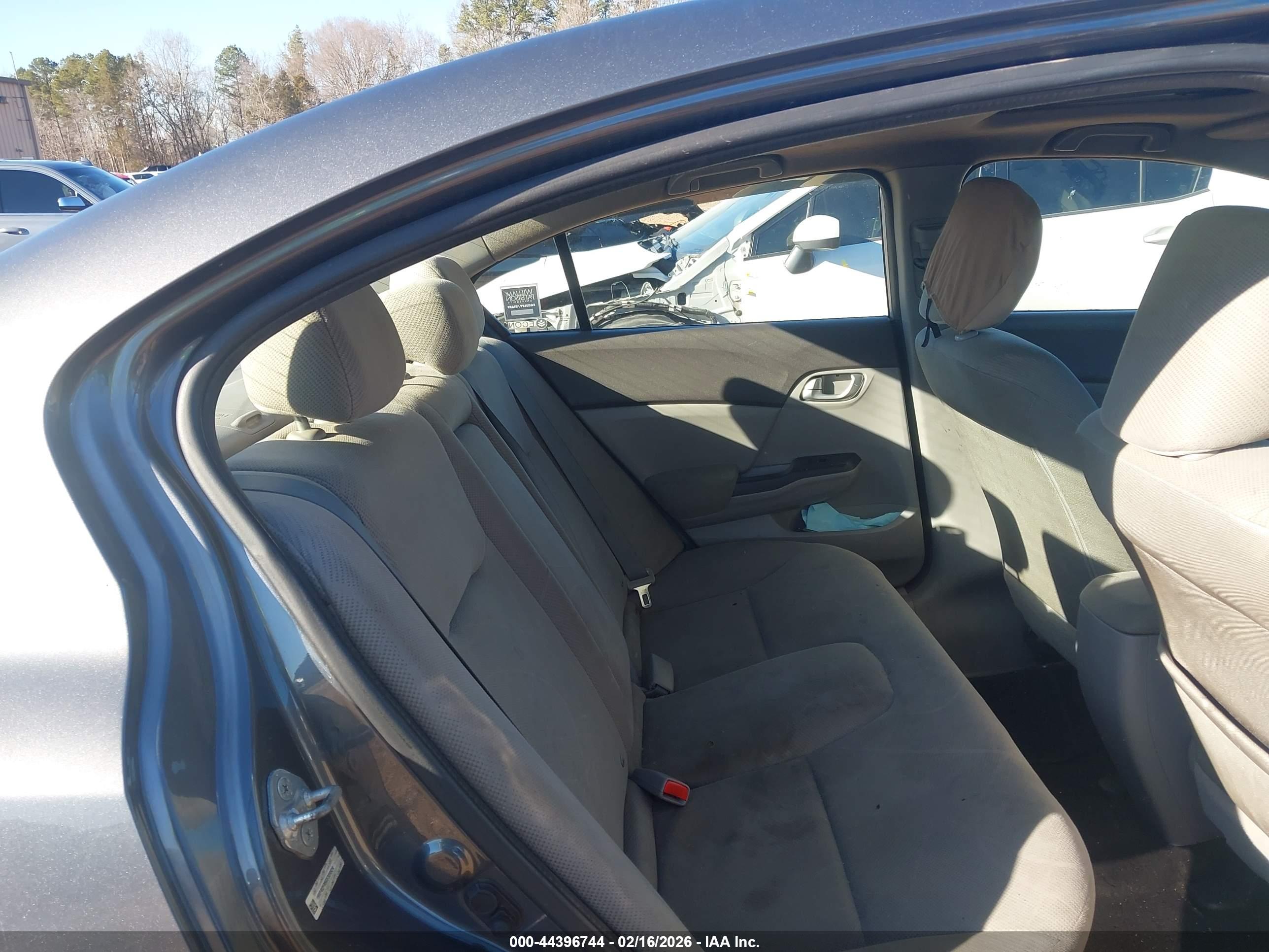HONDA CIVIC image 8