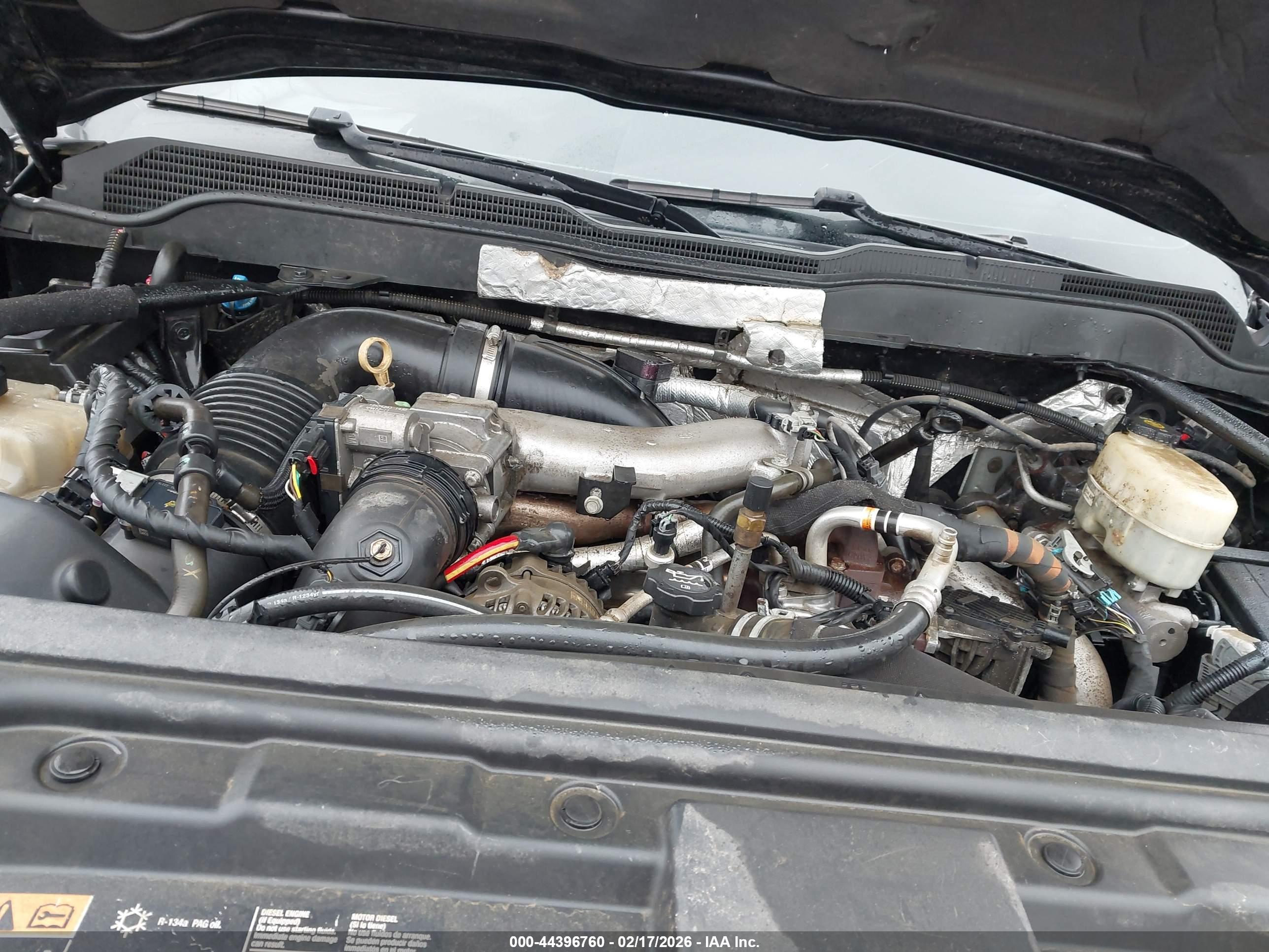 CHEVROLET SILVERADO image 10