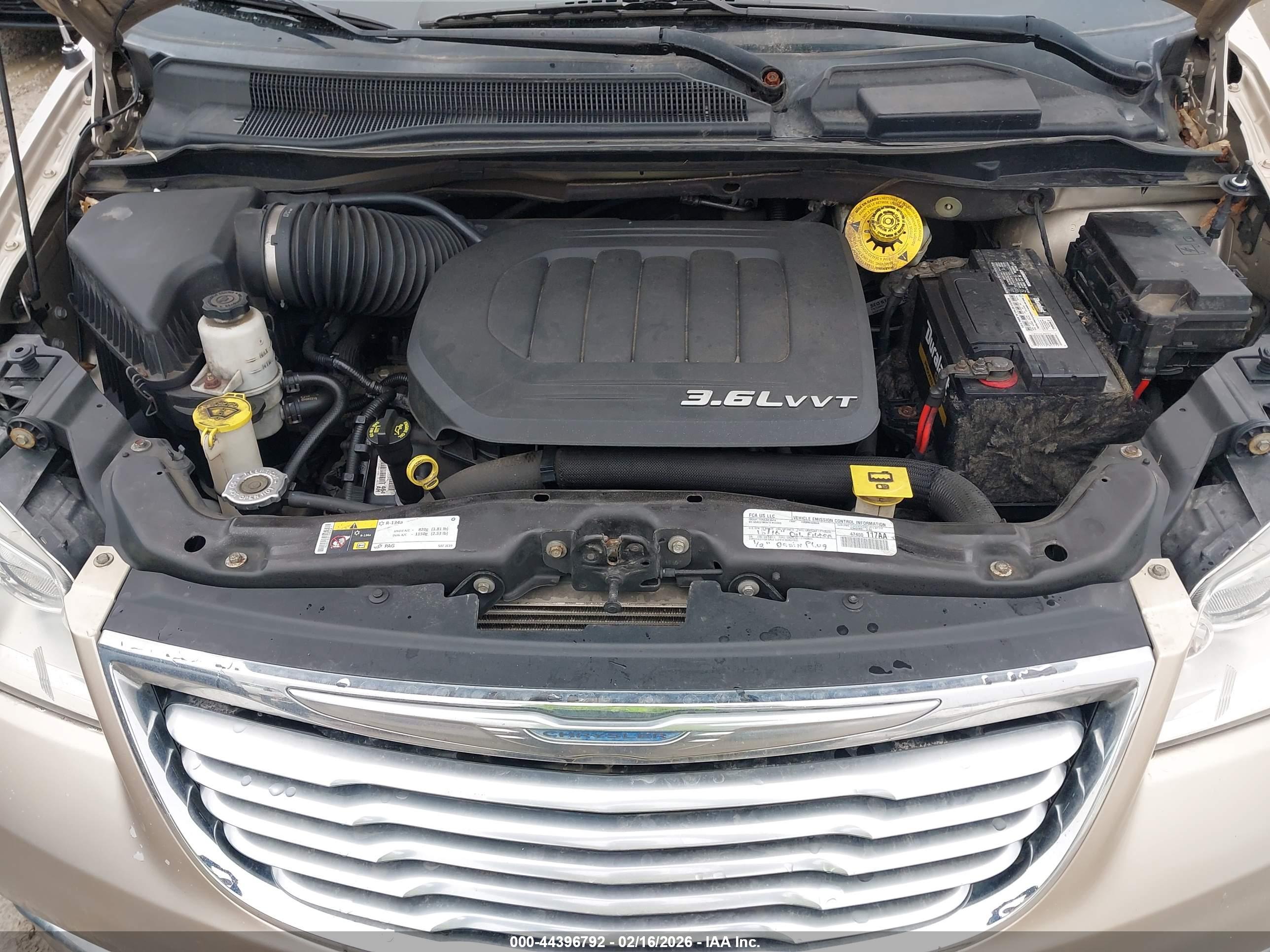 CHRYSLER TOWN image 10