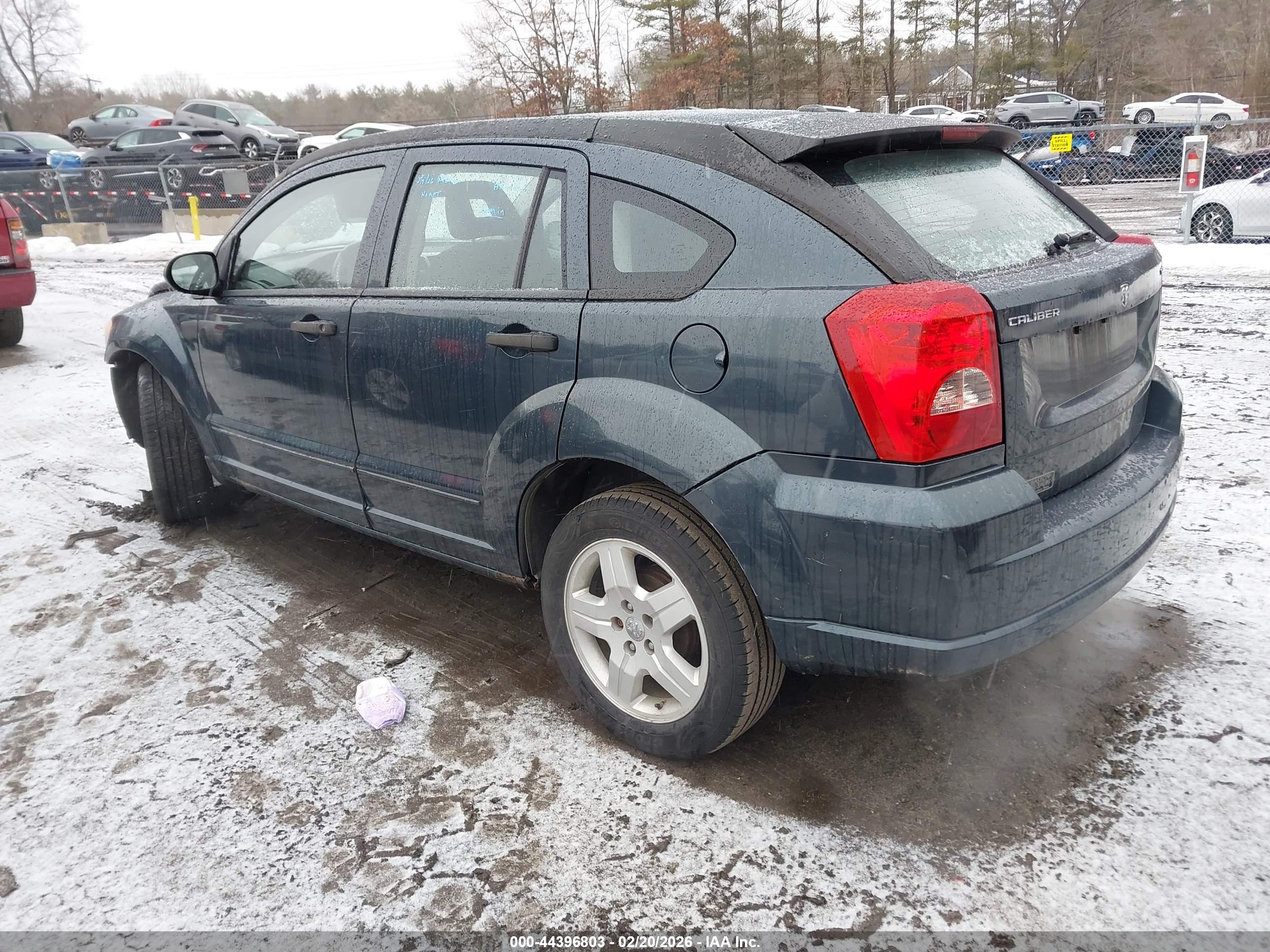 DODGE CALIBER image 3