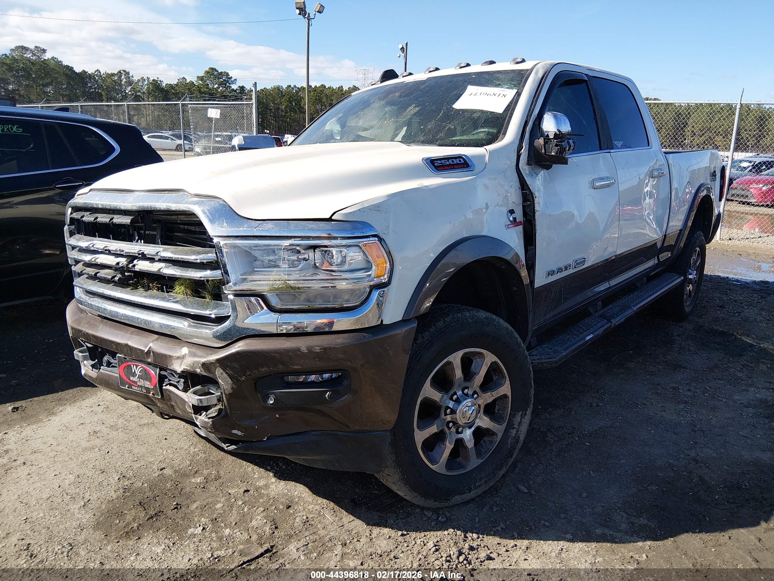 RAM 2500 image 2
