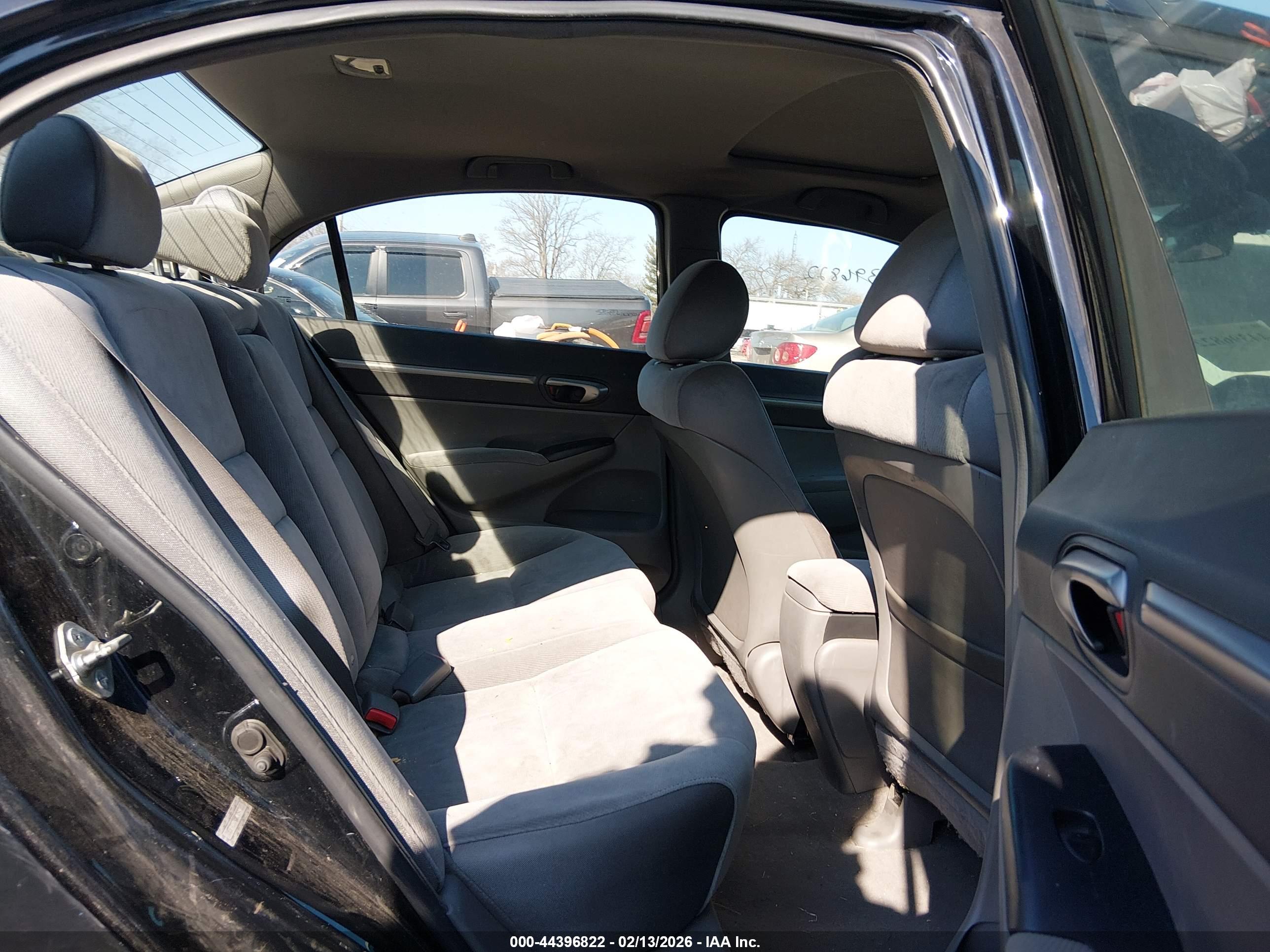 HONDA CIVIC image 8
