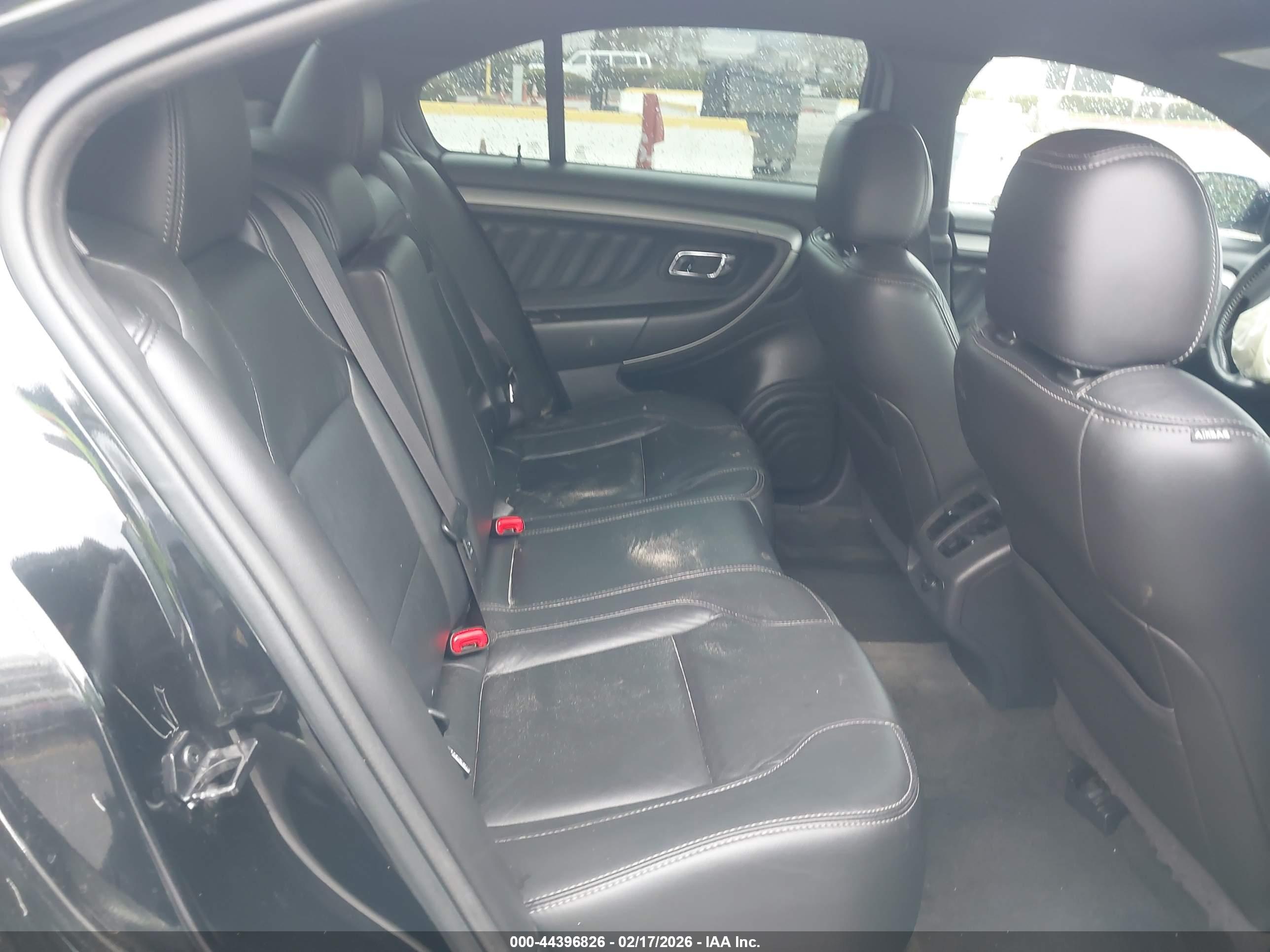 FORD TAURUS image 8