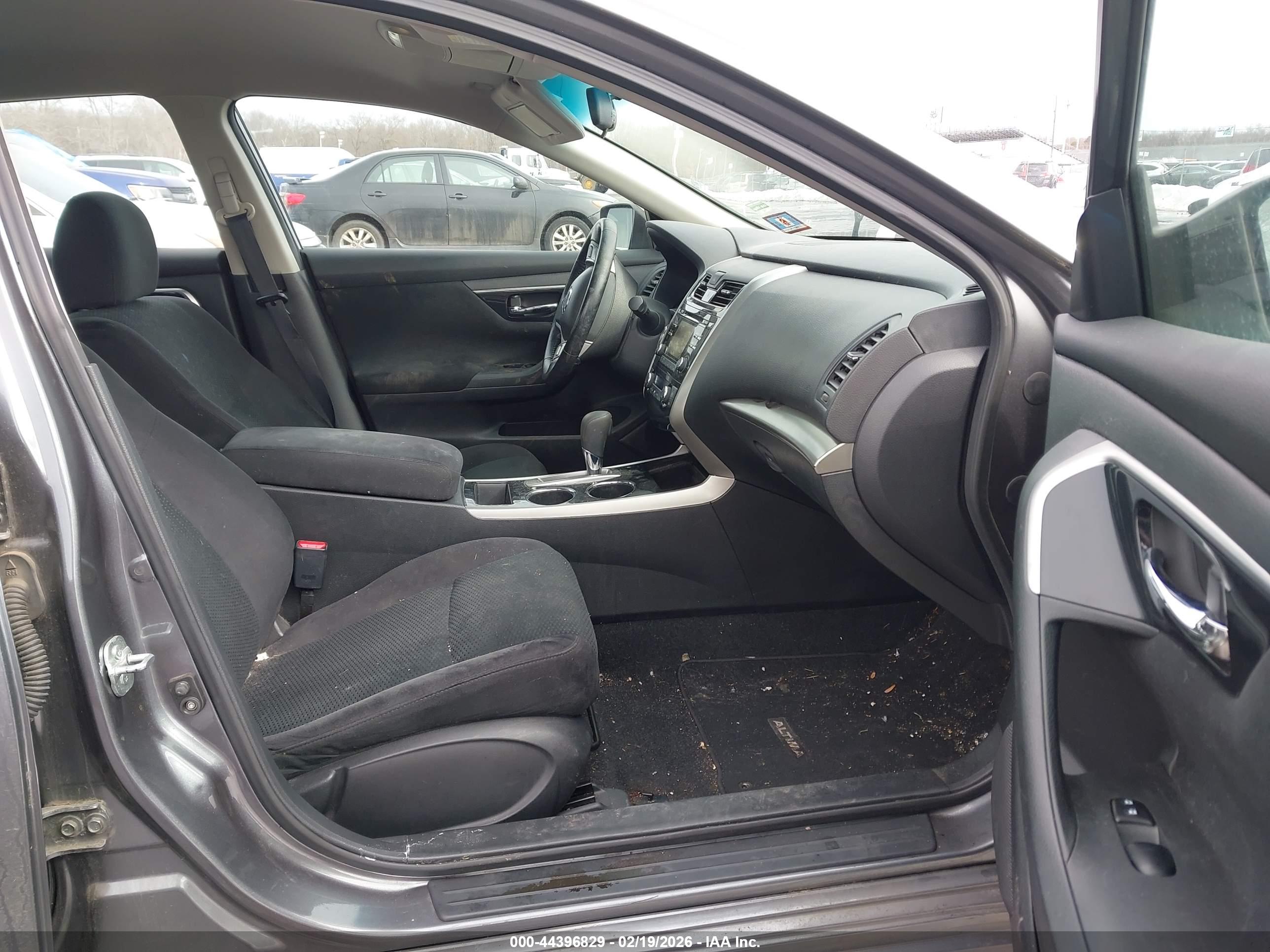 NISSAN ALTIMA image 5