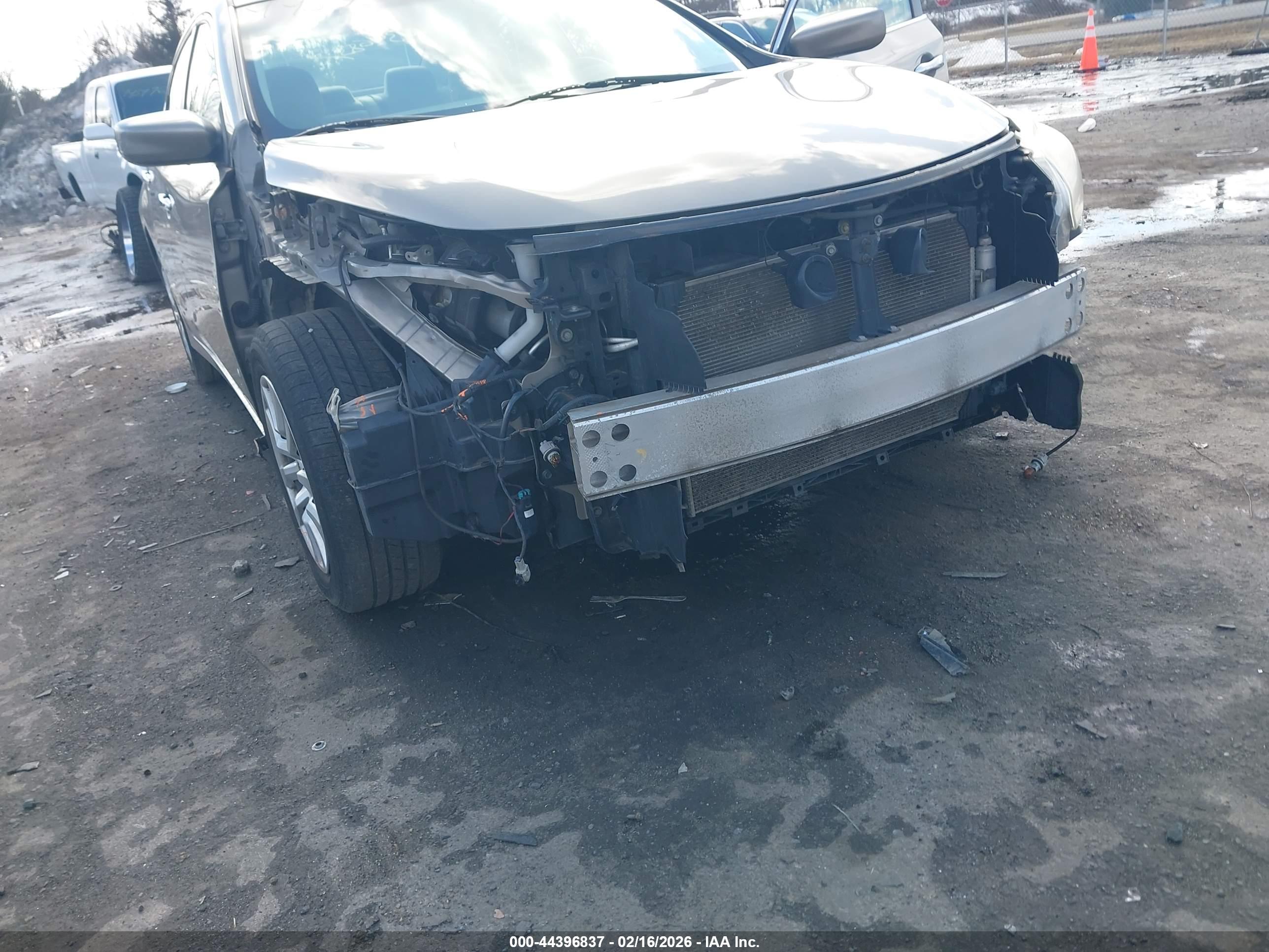 NISSAN ALTIMA image 6
