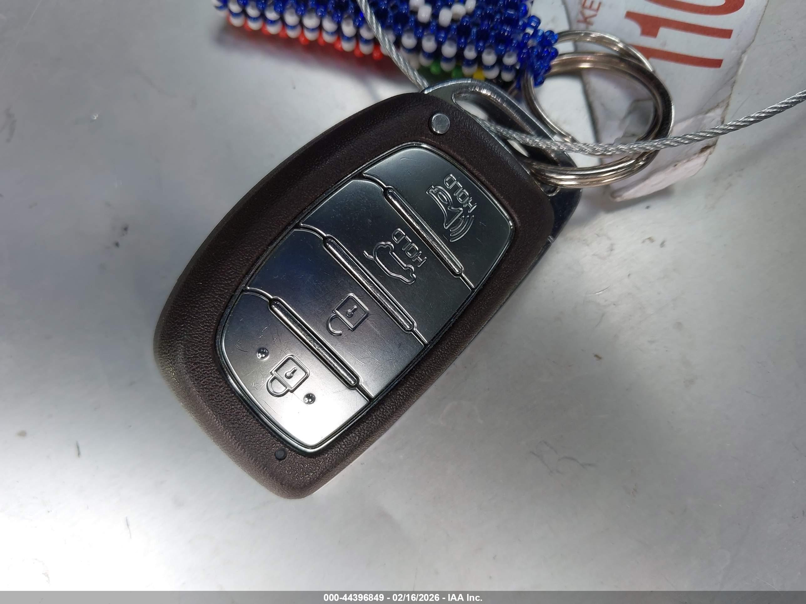 HYUNDAI IONIQ image 11
