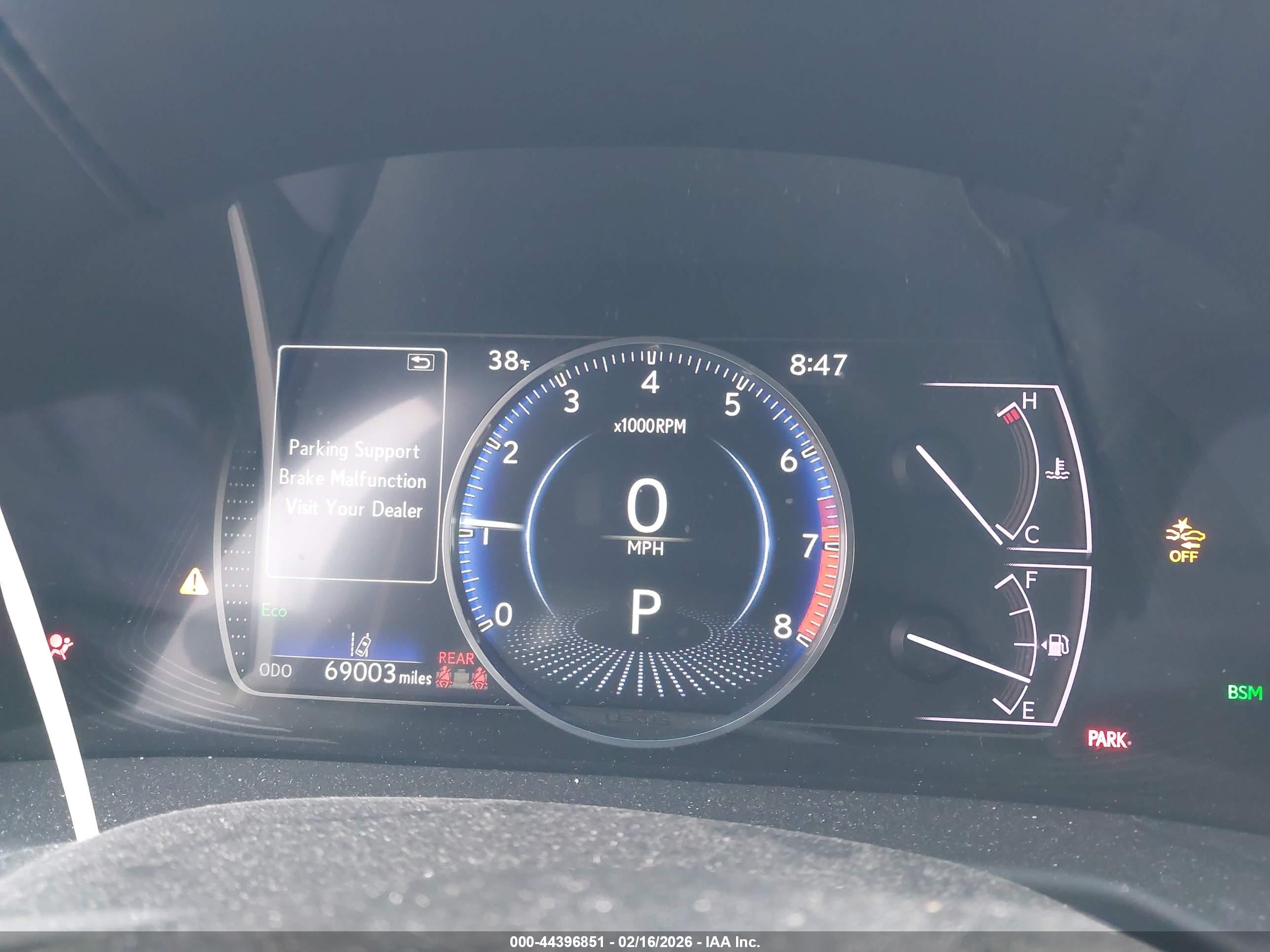 LEXUS ES image 7