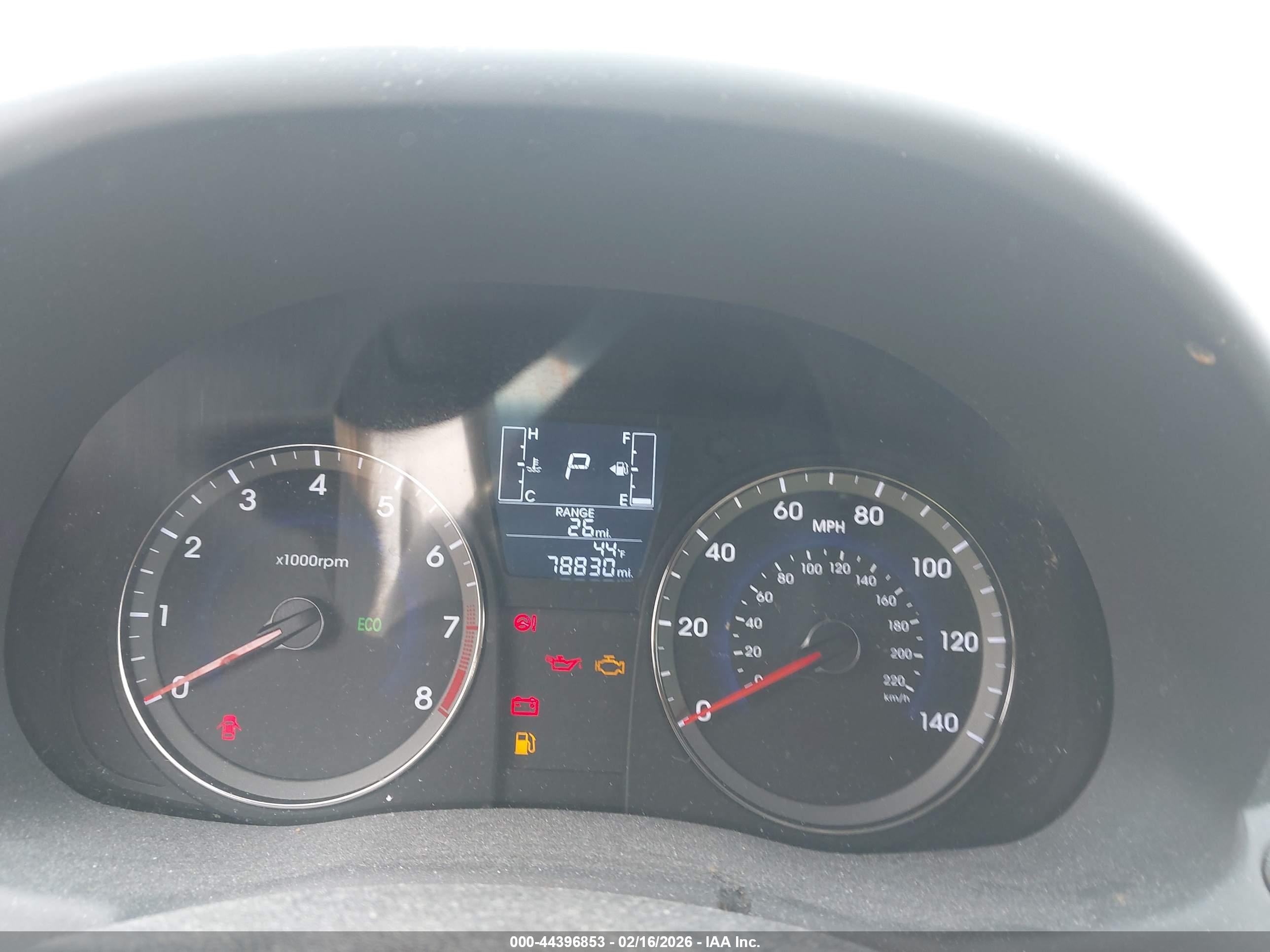 HYUNDAI ACCENT image 7