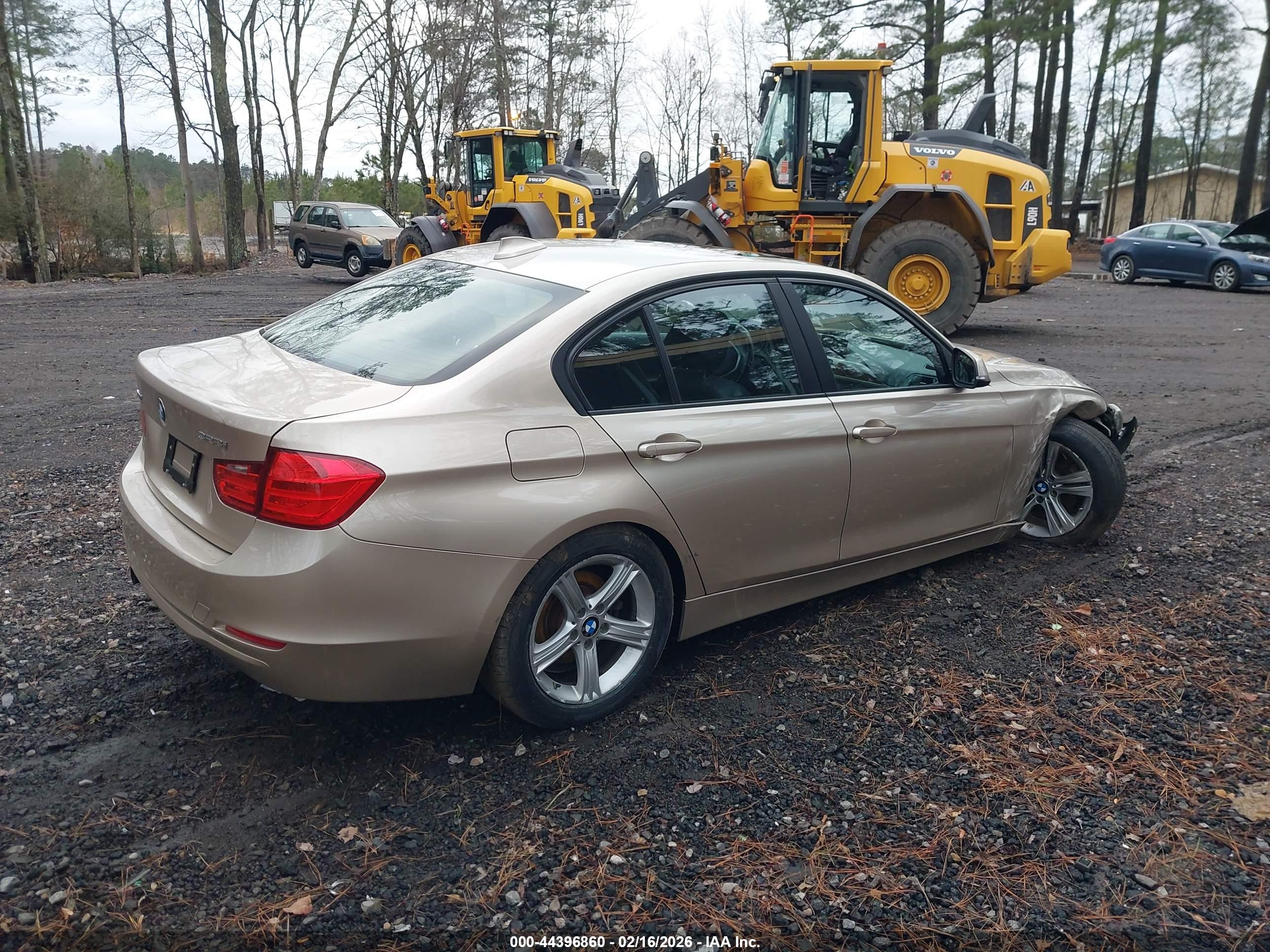 BMW 328I image 4