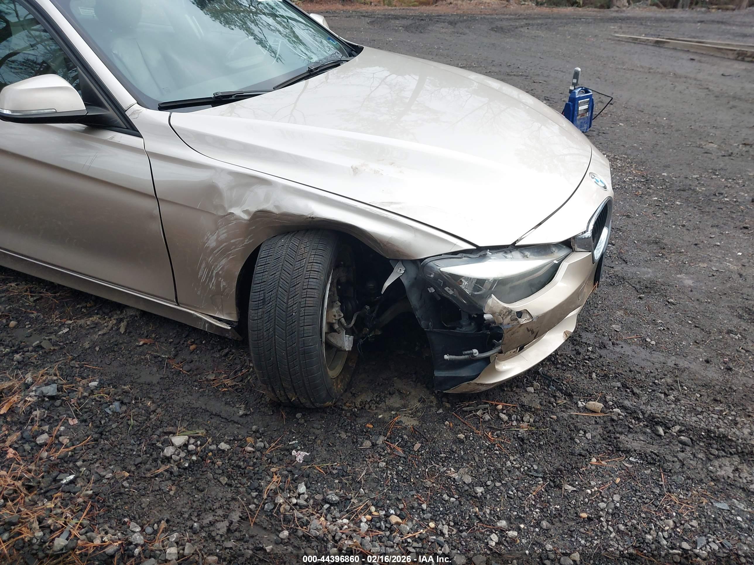 BMW 328I image 6