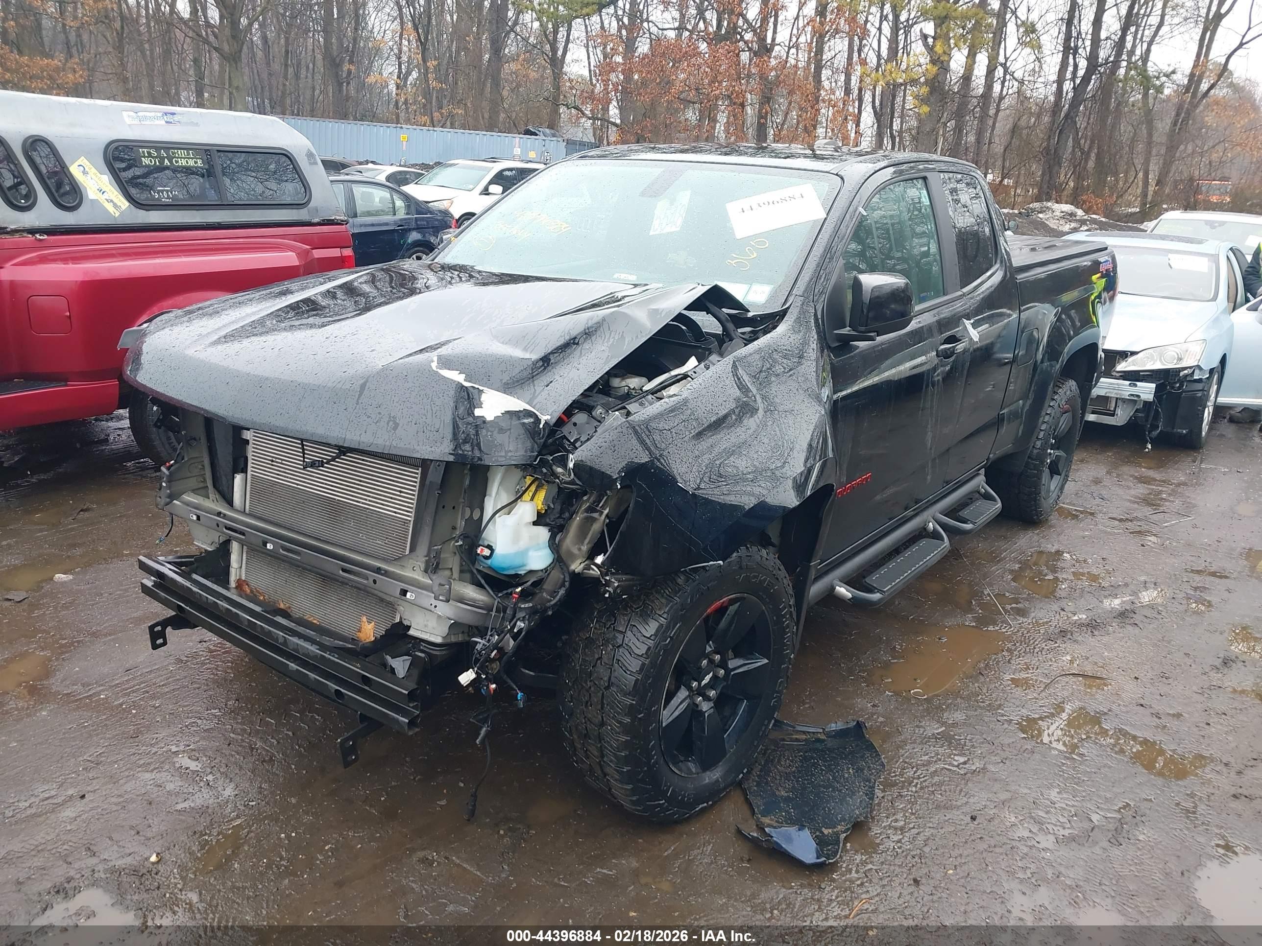 CHEVROLET COLORADO image 6