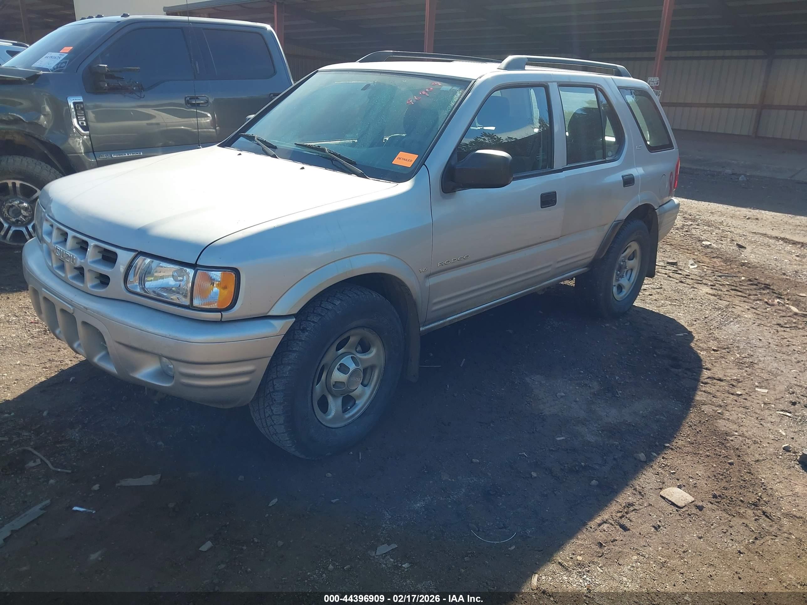 ISUZU RODEO image 2