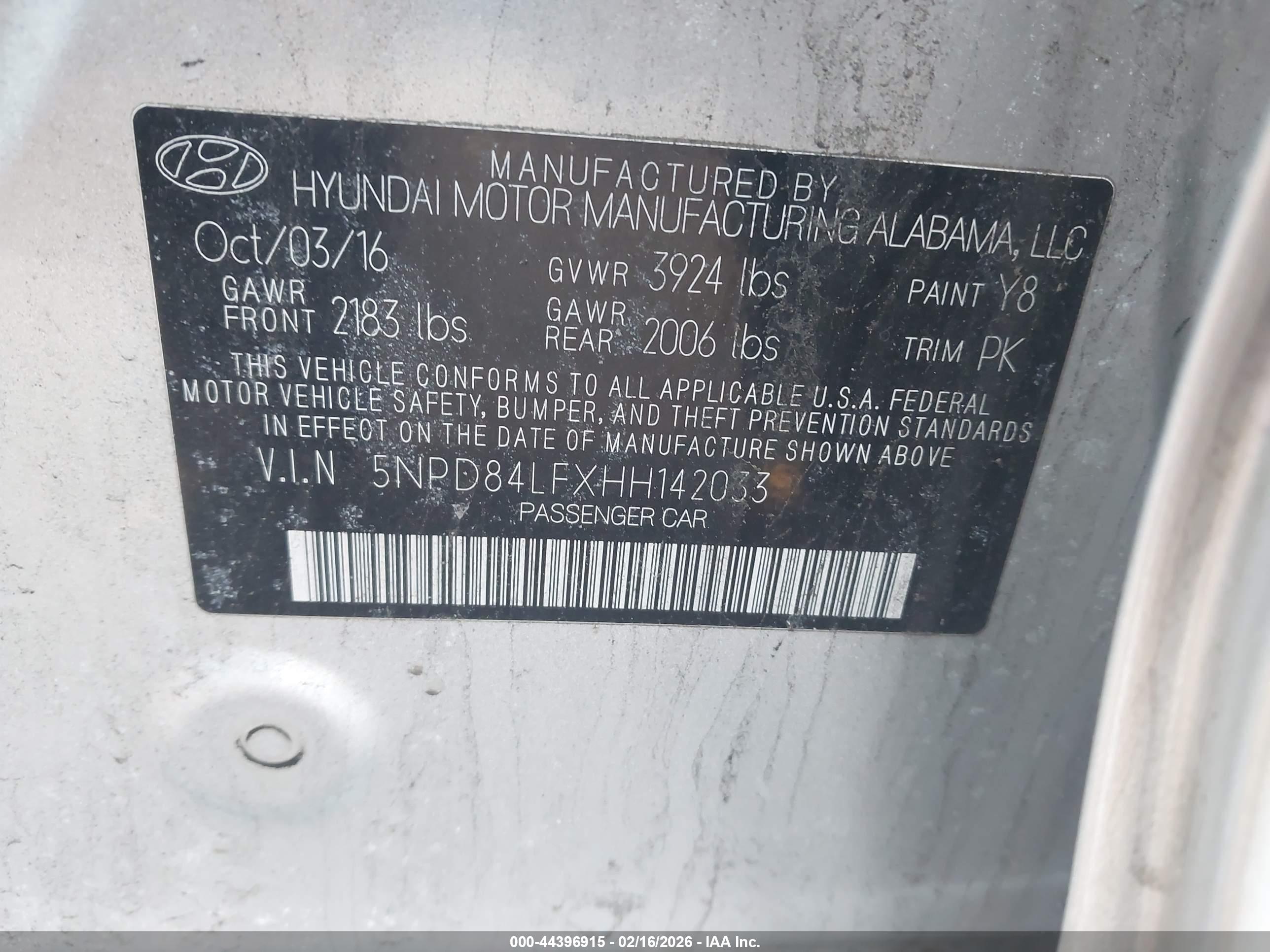 HYUNDAI ELANTRA image 9
