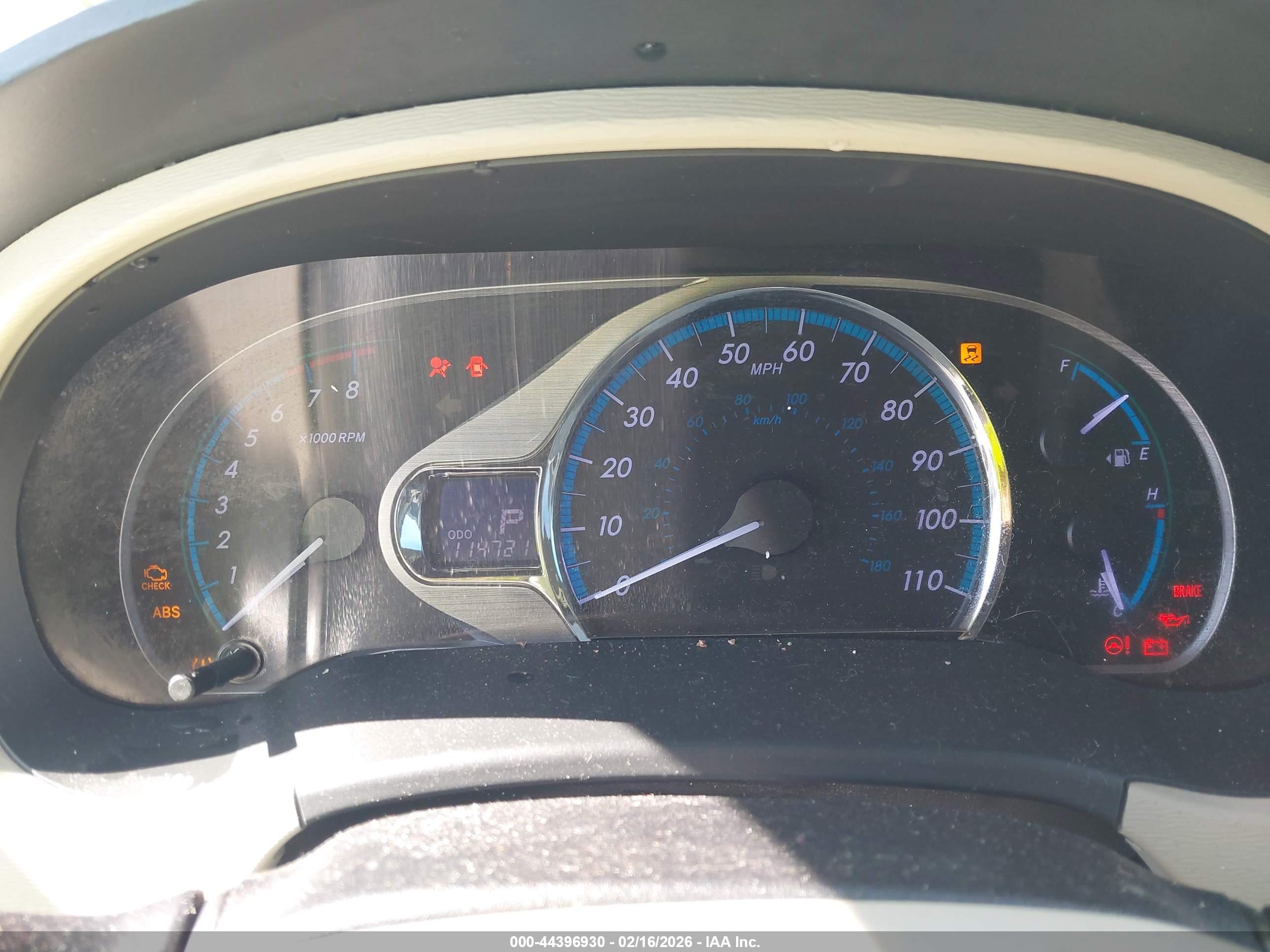 TOYOTA SIENNA image 7