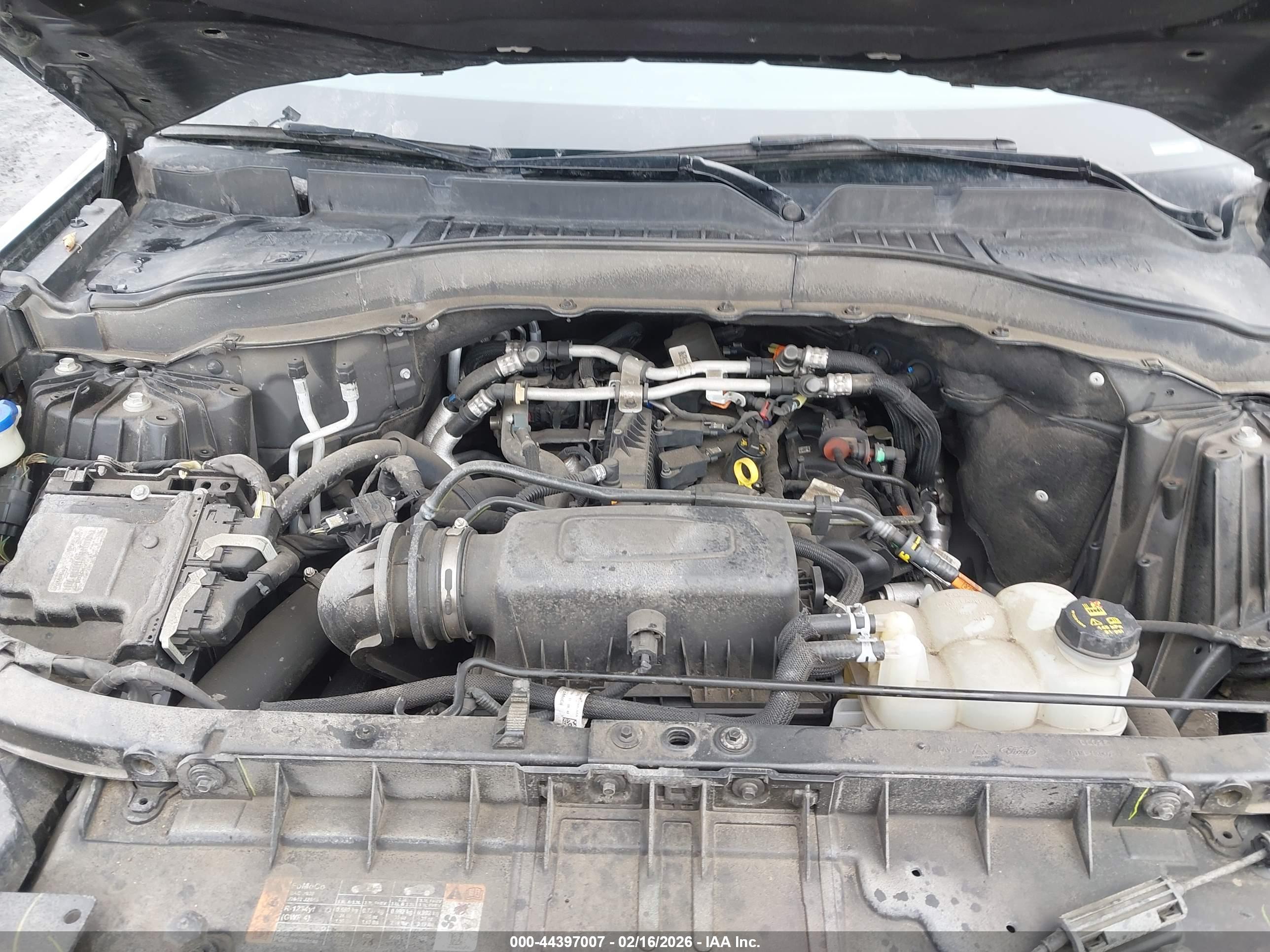 FORD EXPLORER image 10