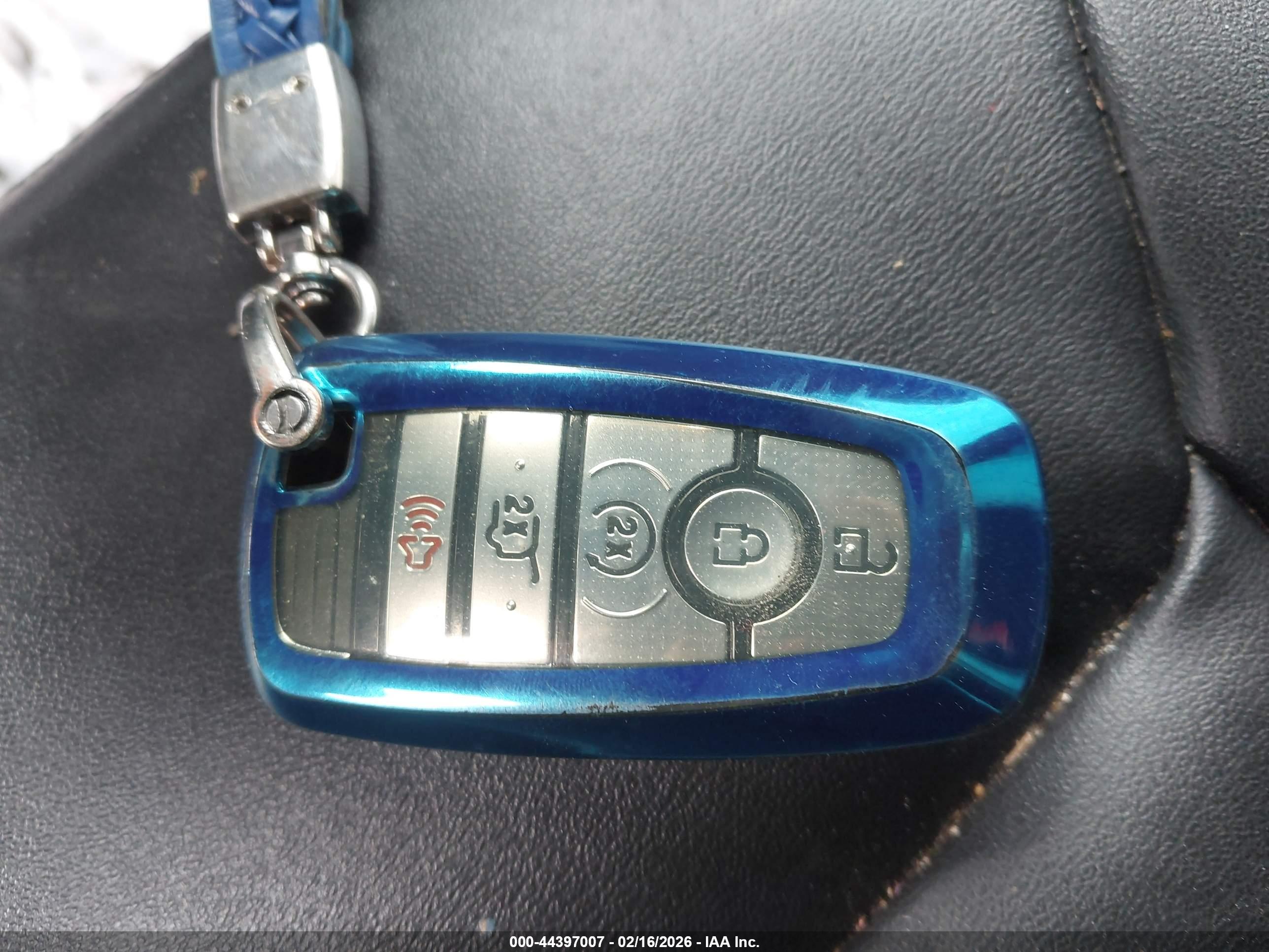 FORD EXPLORER image 11