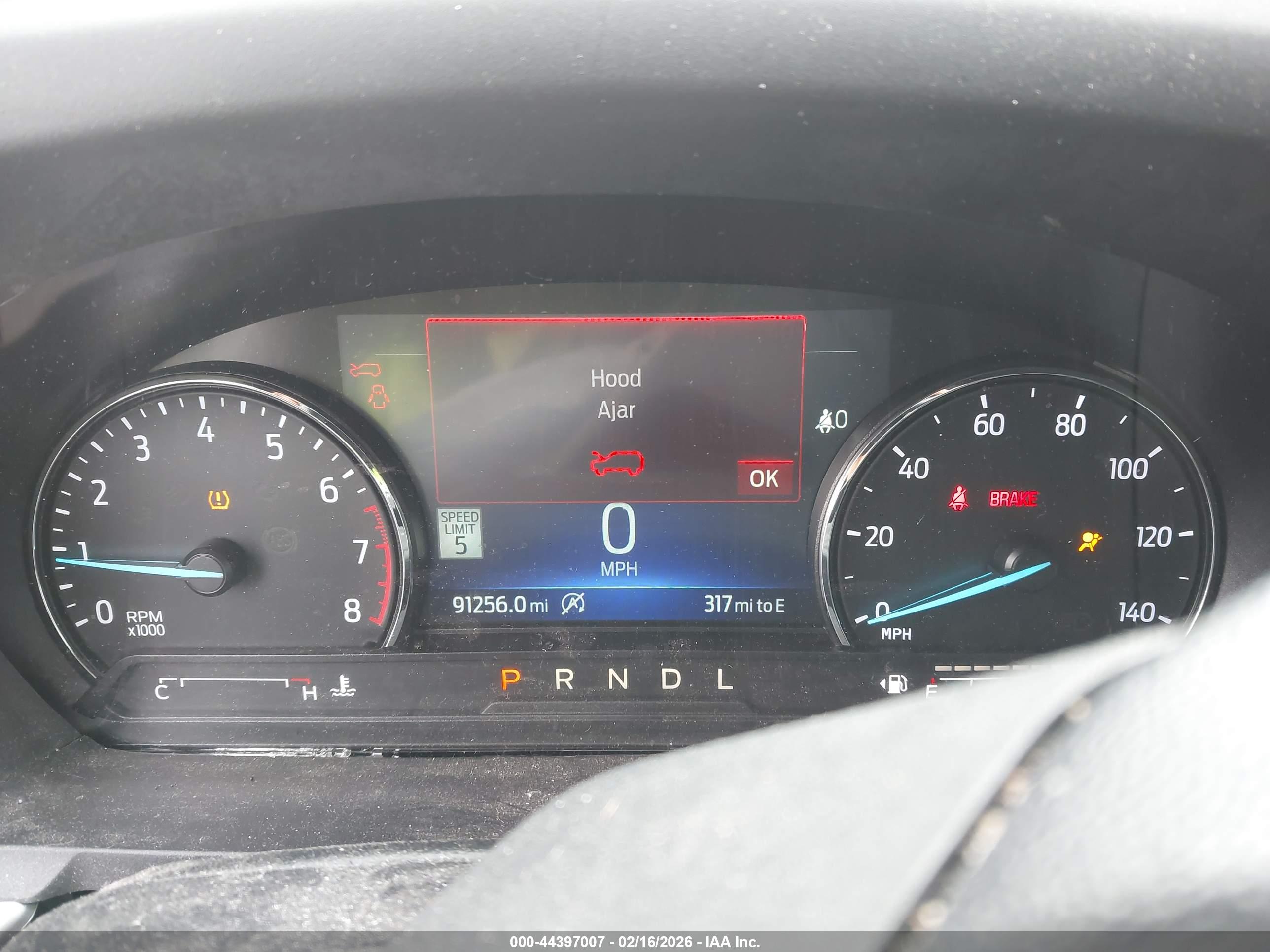 FORD EXPLORER image 7