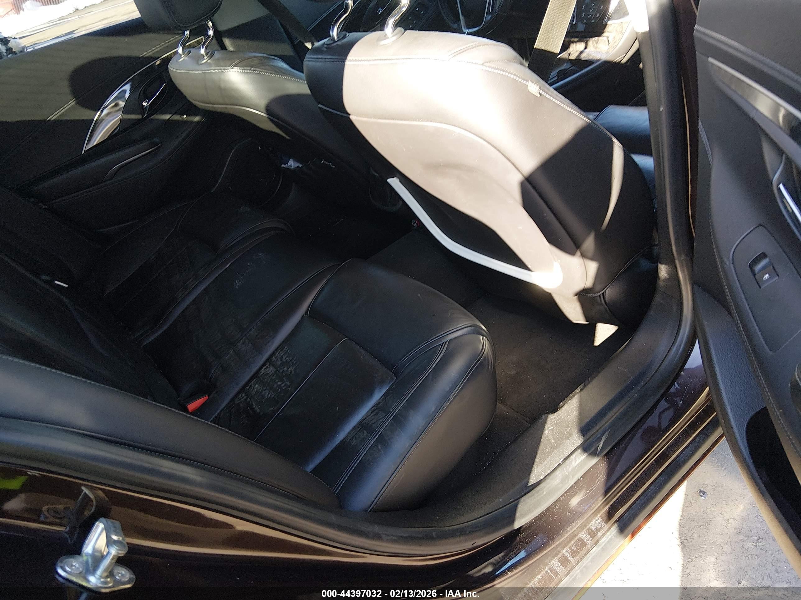 BUICK LACROSSE image 8