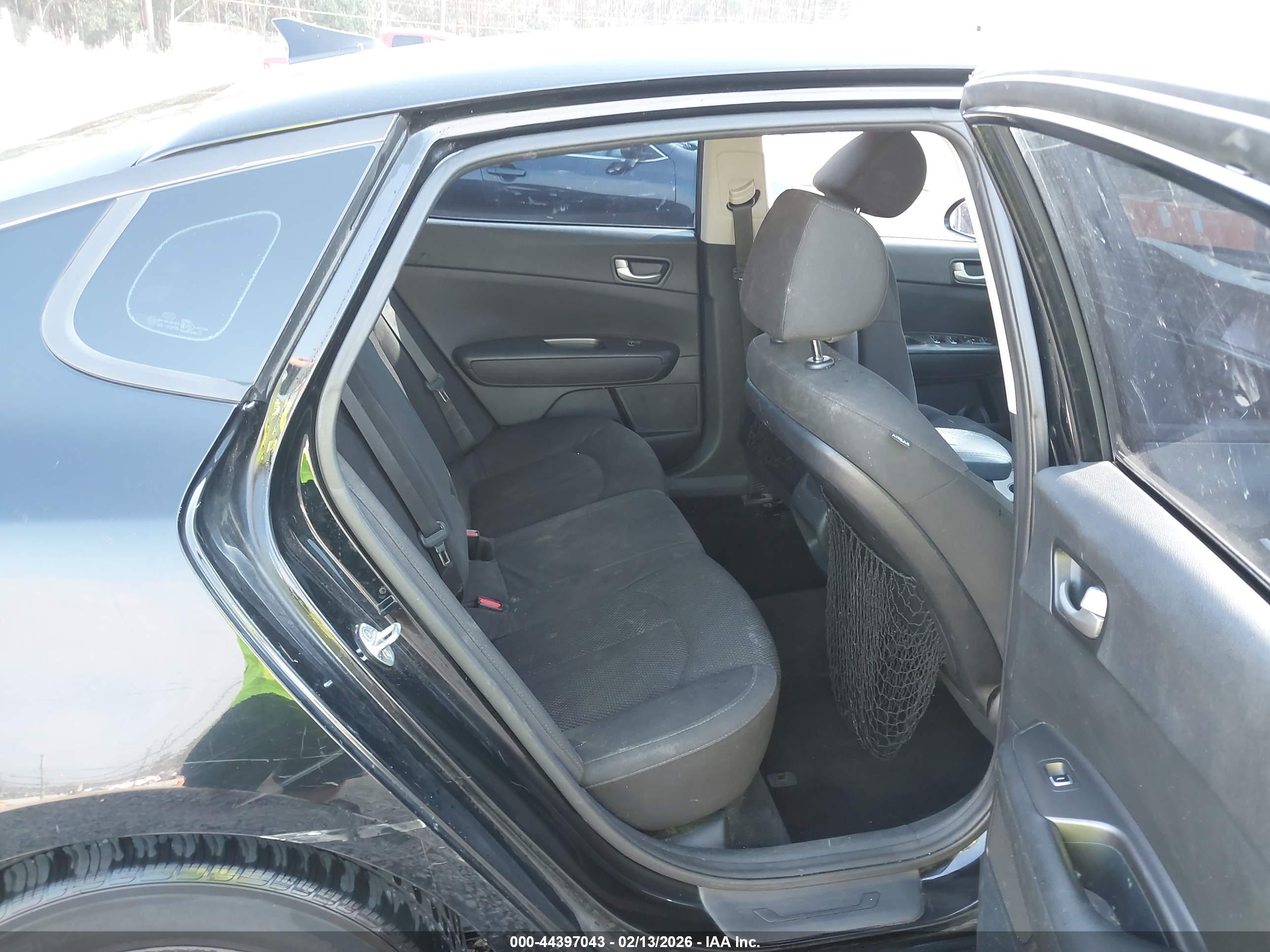 KIA OPTIMA image 8